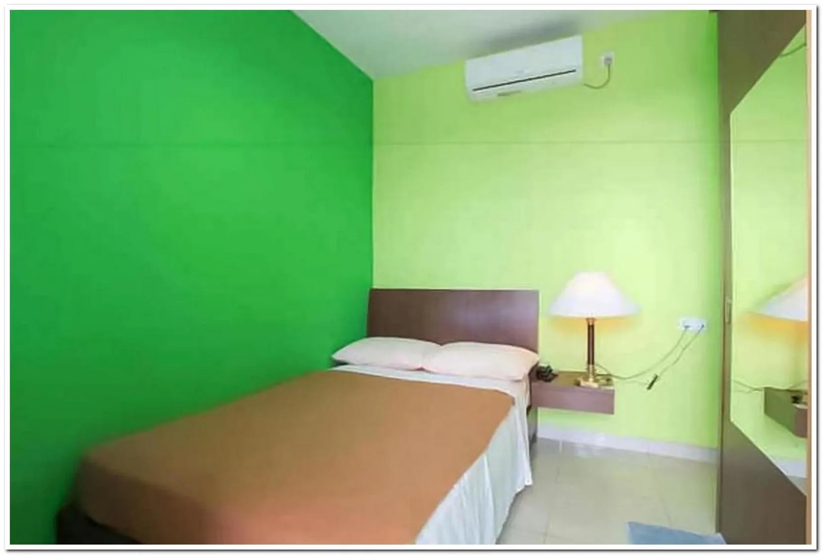 Bedroom, Bed in The Nancy's Homestay Pekanbaru Mitra RedDoorz