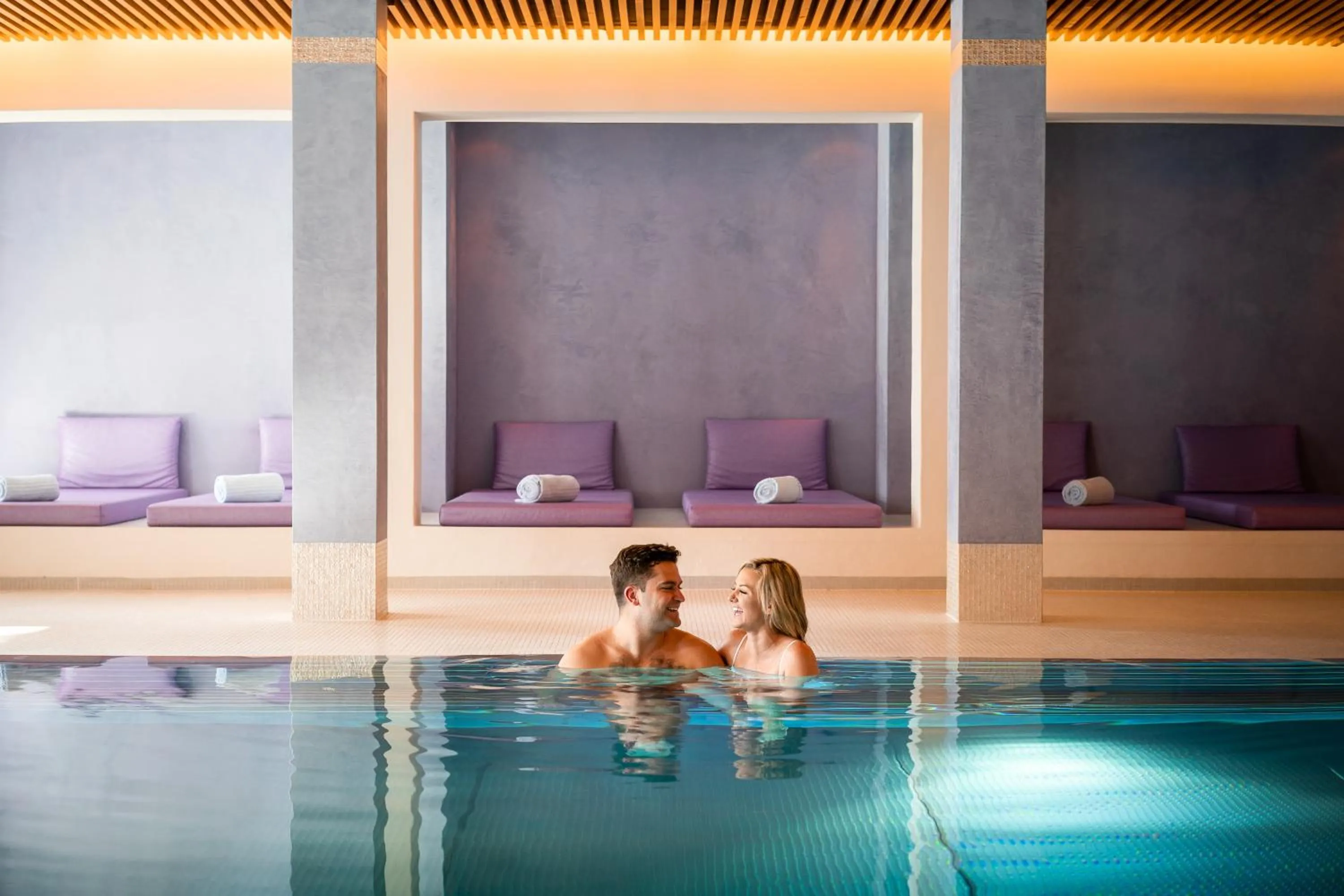 Hot Tub, Swimming Pool in Park Gstaad