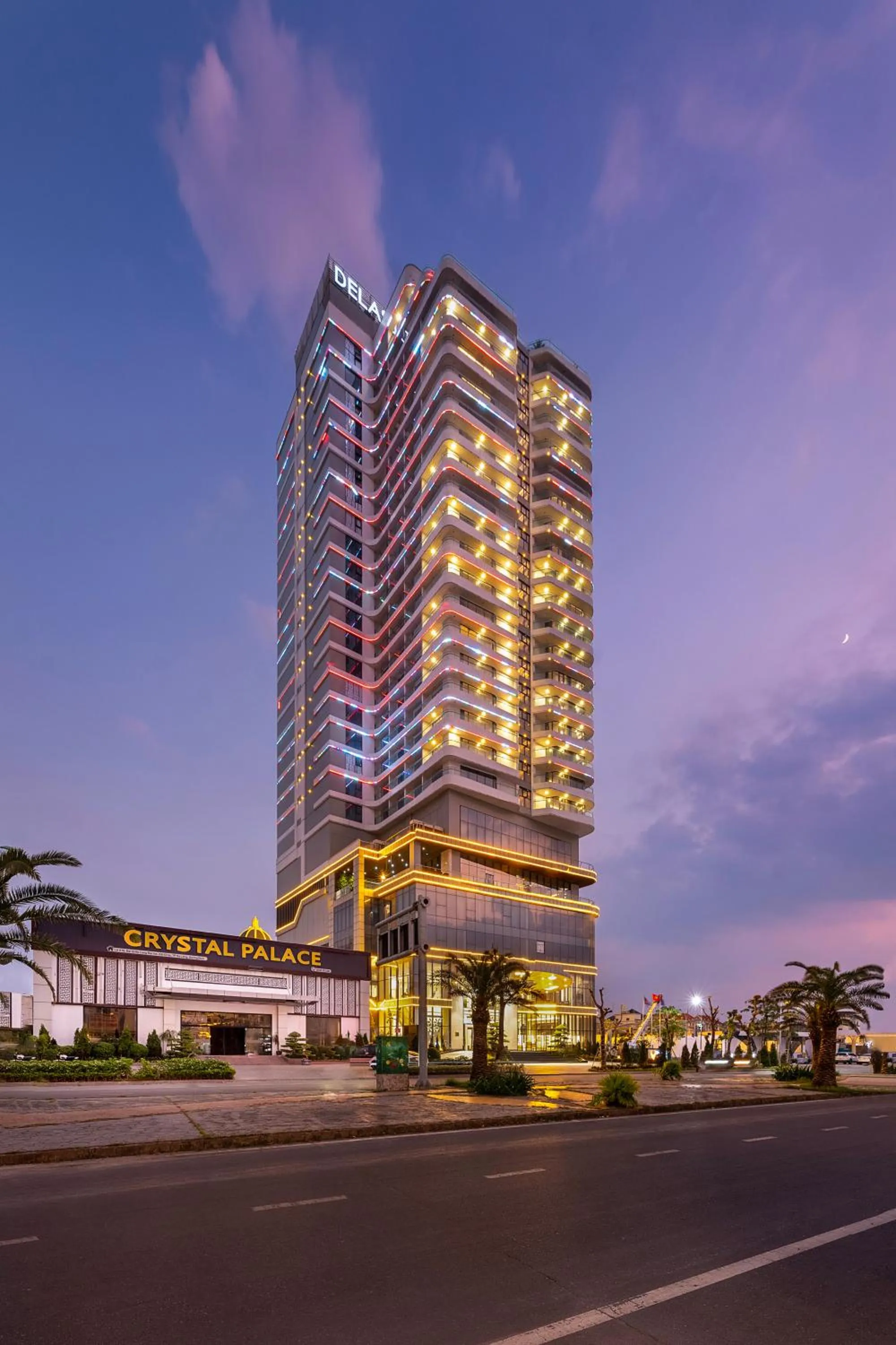 Property building in DeLaSea Ha Long Hotel - Modern Bayview Escape