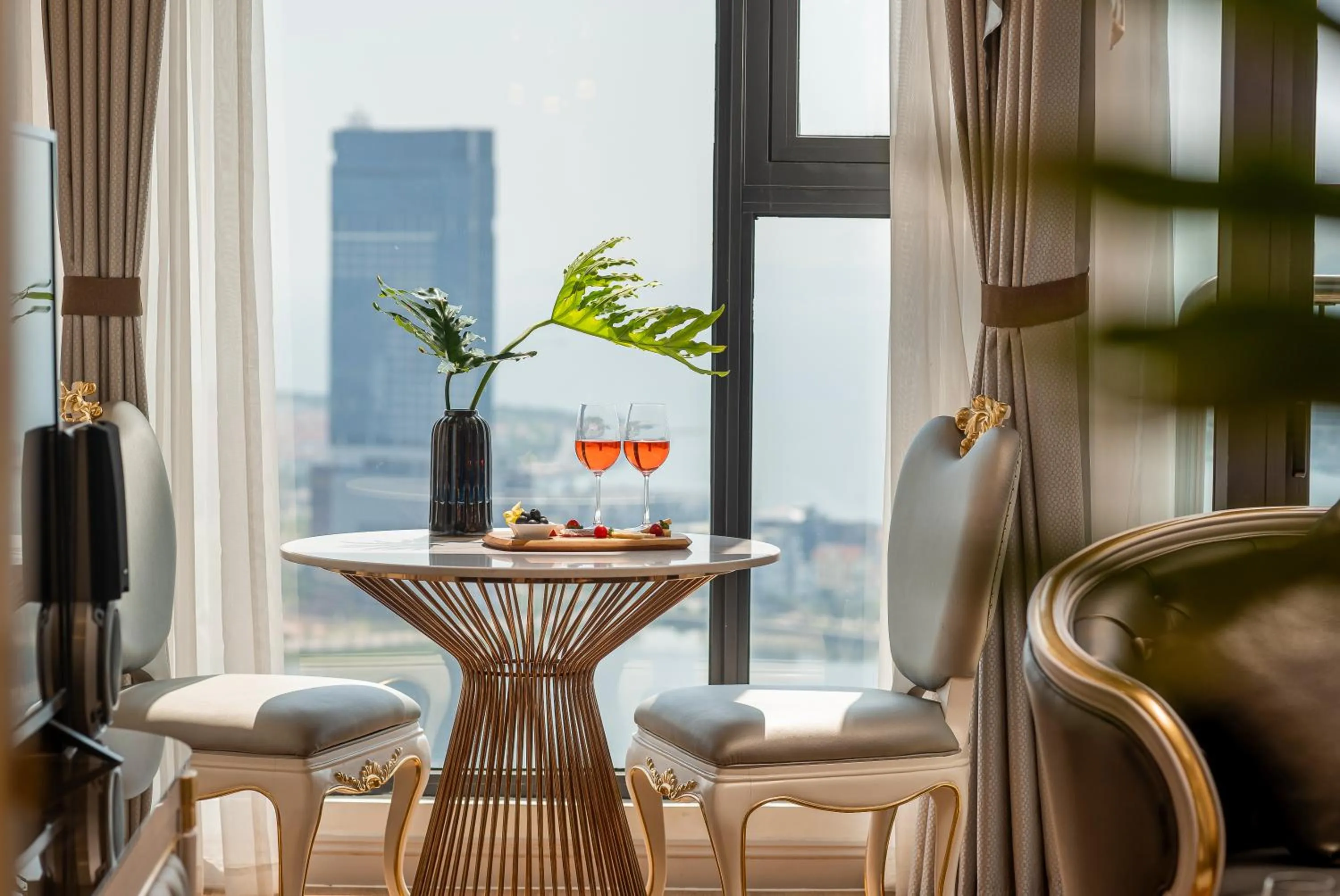 Decorative detail in DeLaSea Ha Long Hotel - Modern Bayview Escape