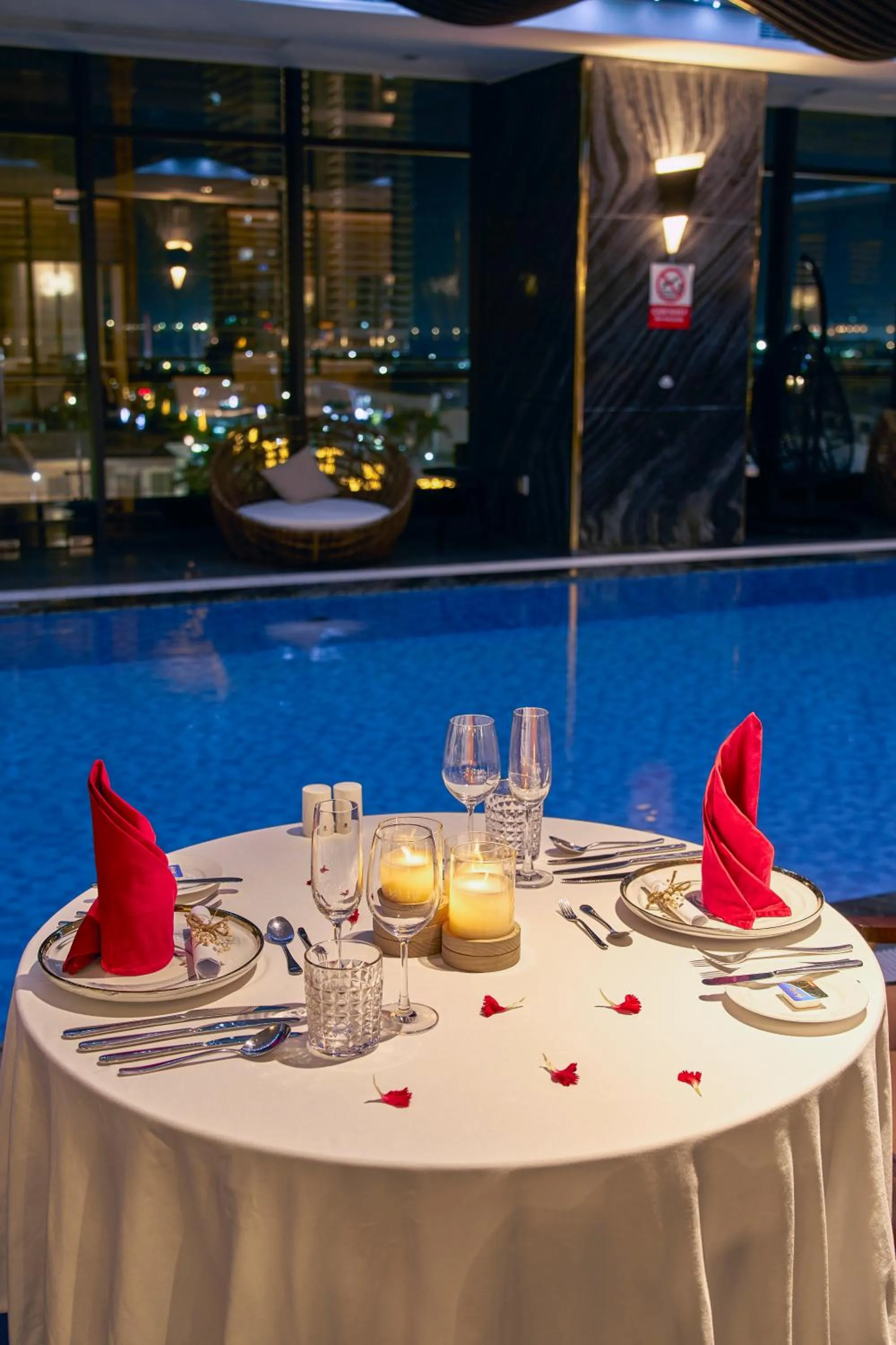 Dinner in DeLaSea Ha Long Hotel - Modern Bayview Escape