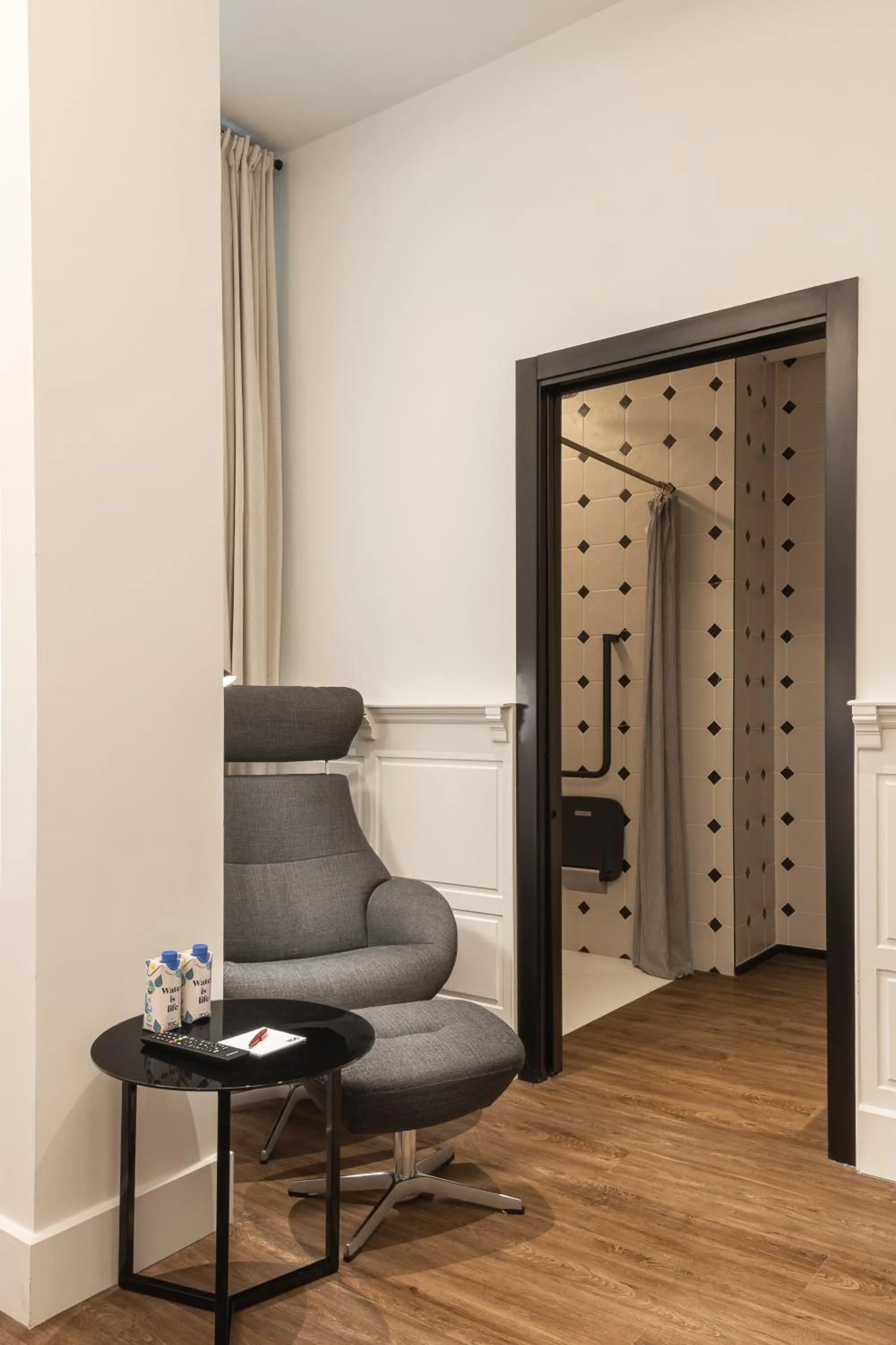 Bathroom in TOC Hostel Malaga