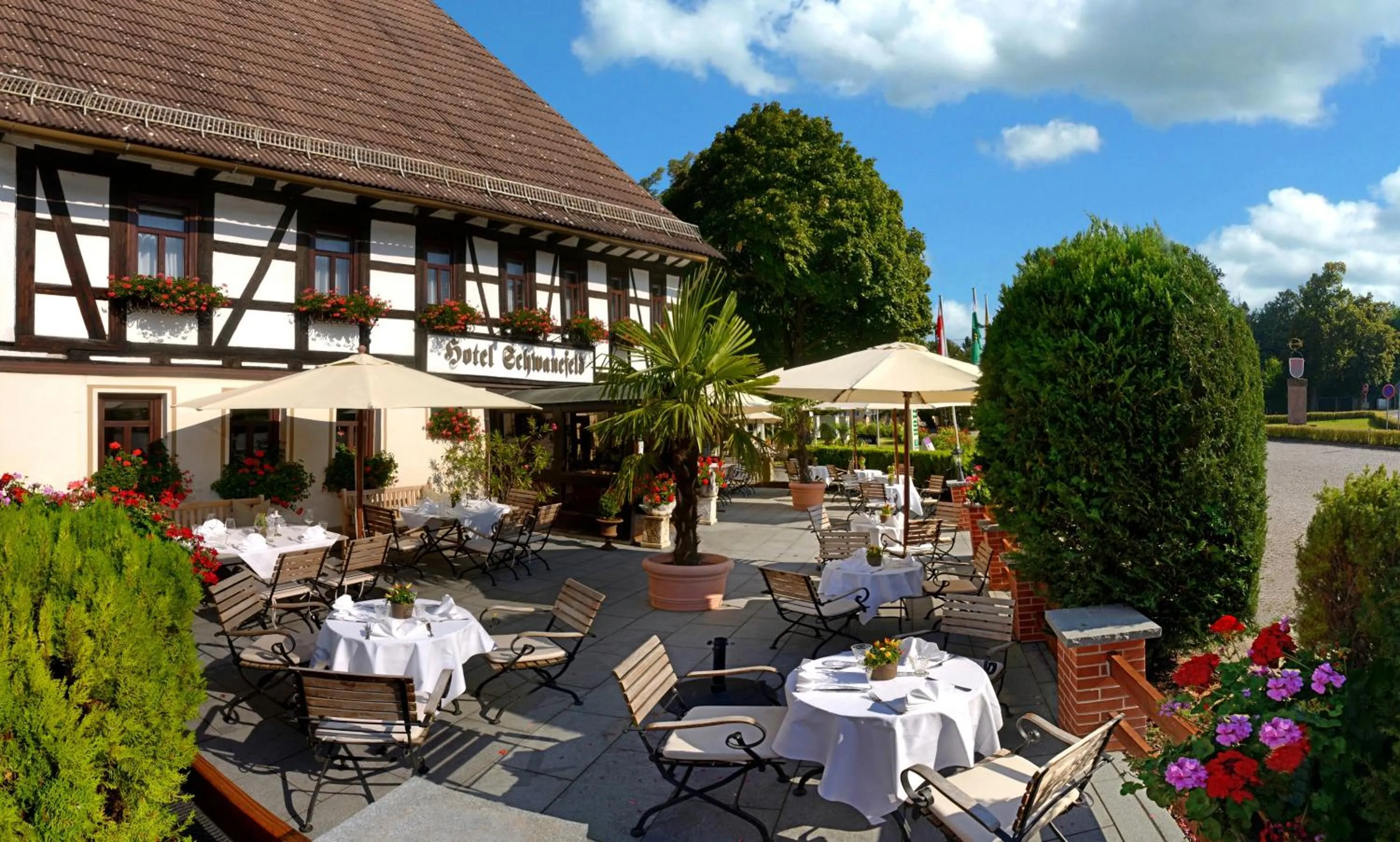 Restaurant/places to eat in Romantik Hotel Schwanefeld & Spa