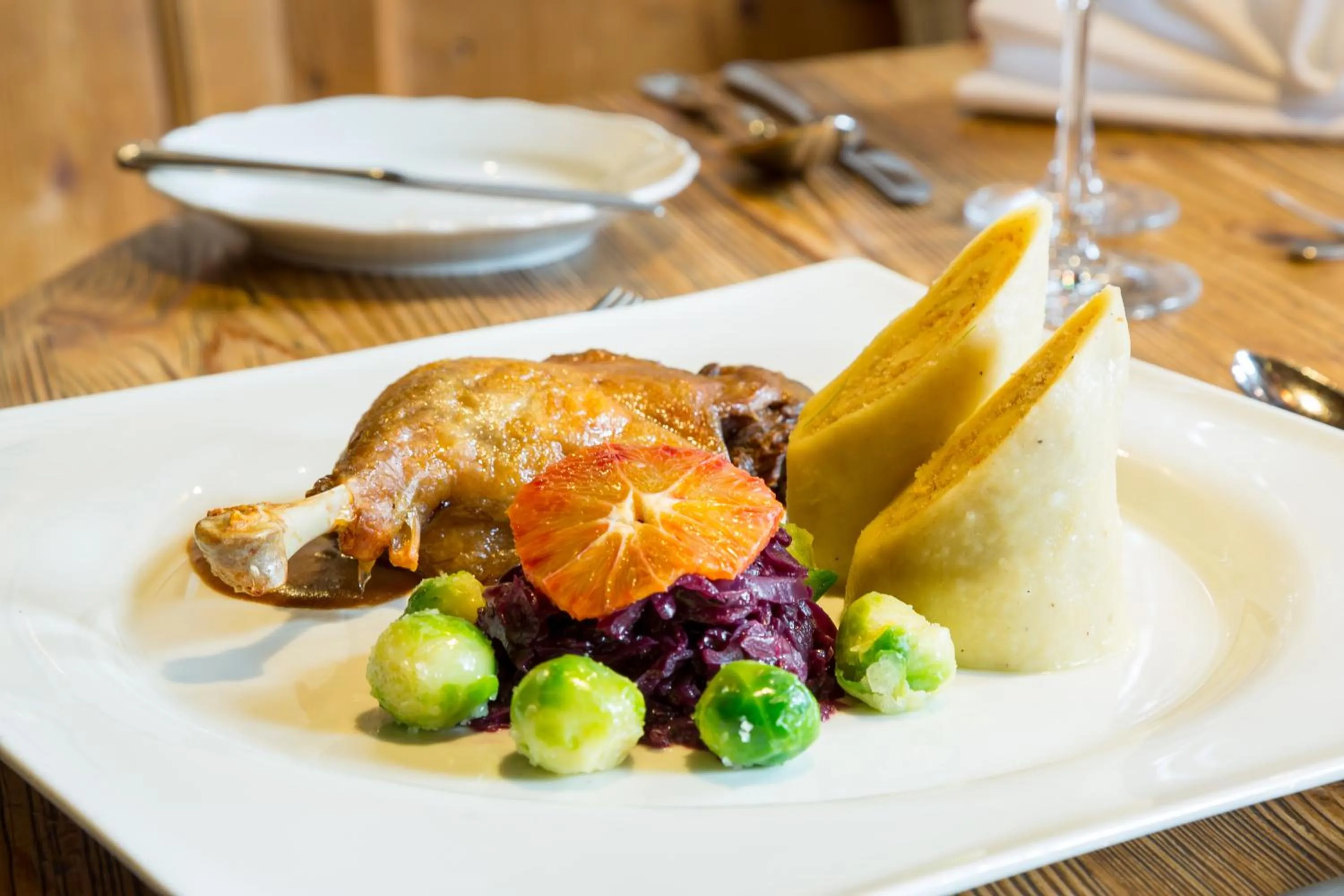 Food and drinks in Romantik Hotel Schwanefeld & Spa