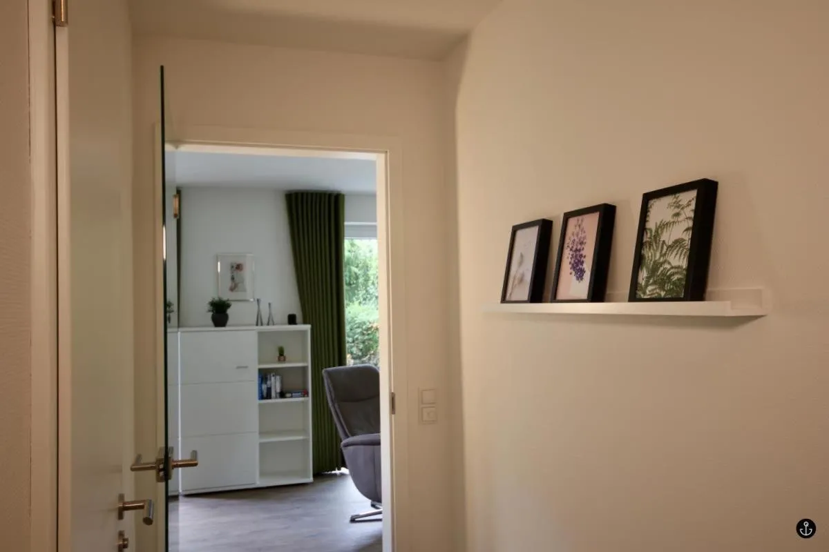 Photo of the whole room in Refugium 1