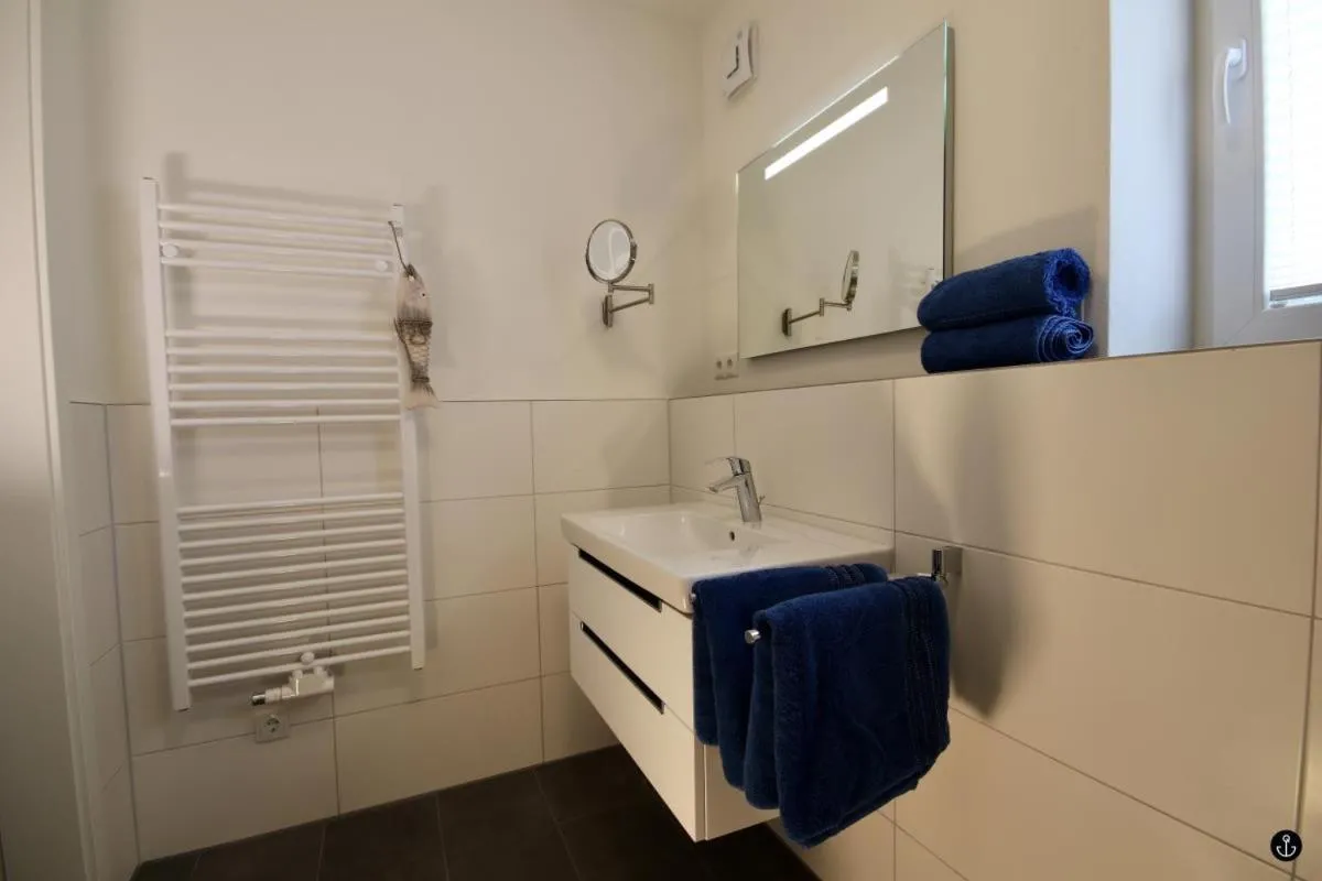 Bathroom in Refugium 1