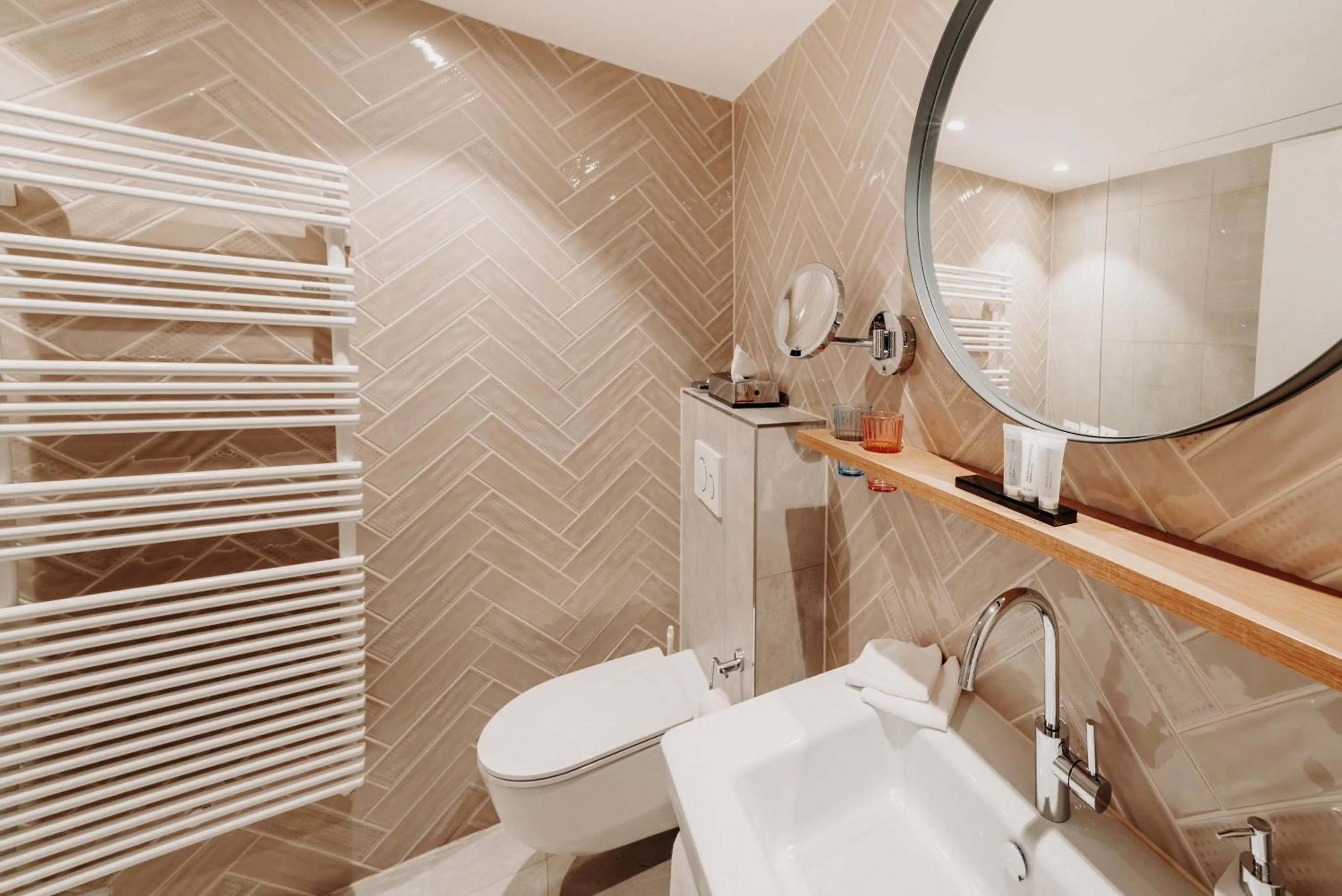 Bathroom in Parkhotel Schoenegg