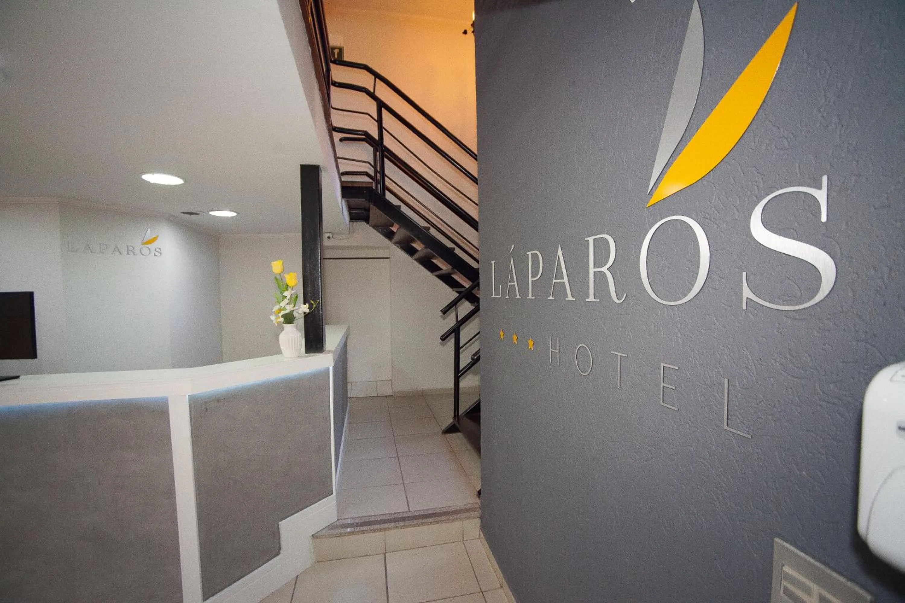 Decorative detail in Láparos Hotel