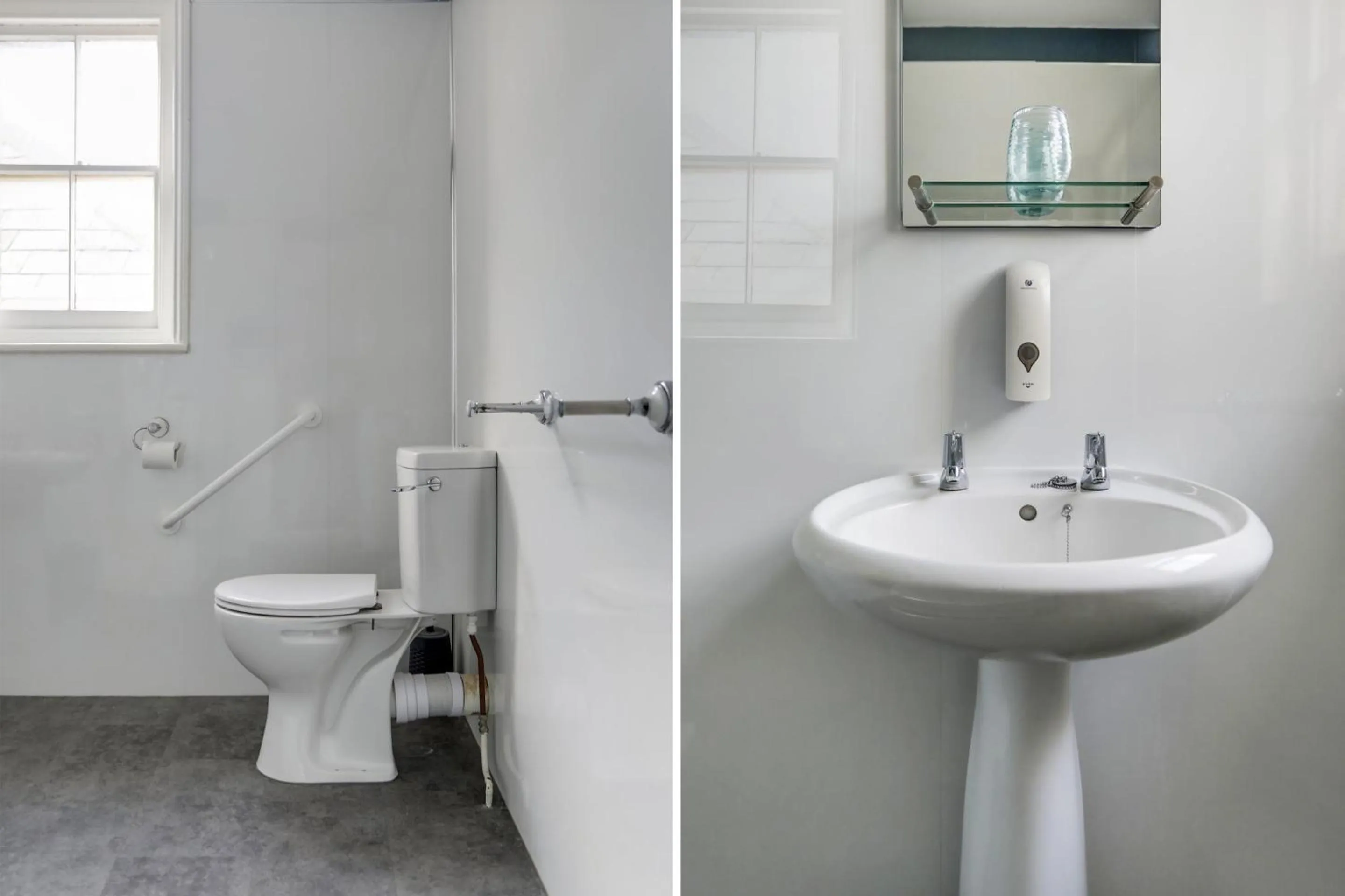 Bathroom in Lord Kitcheners Guest House