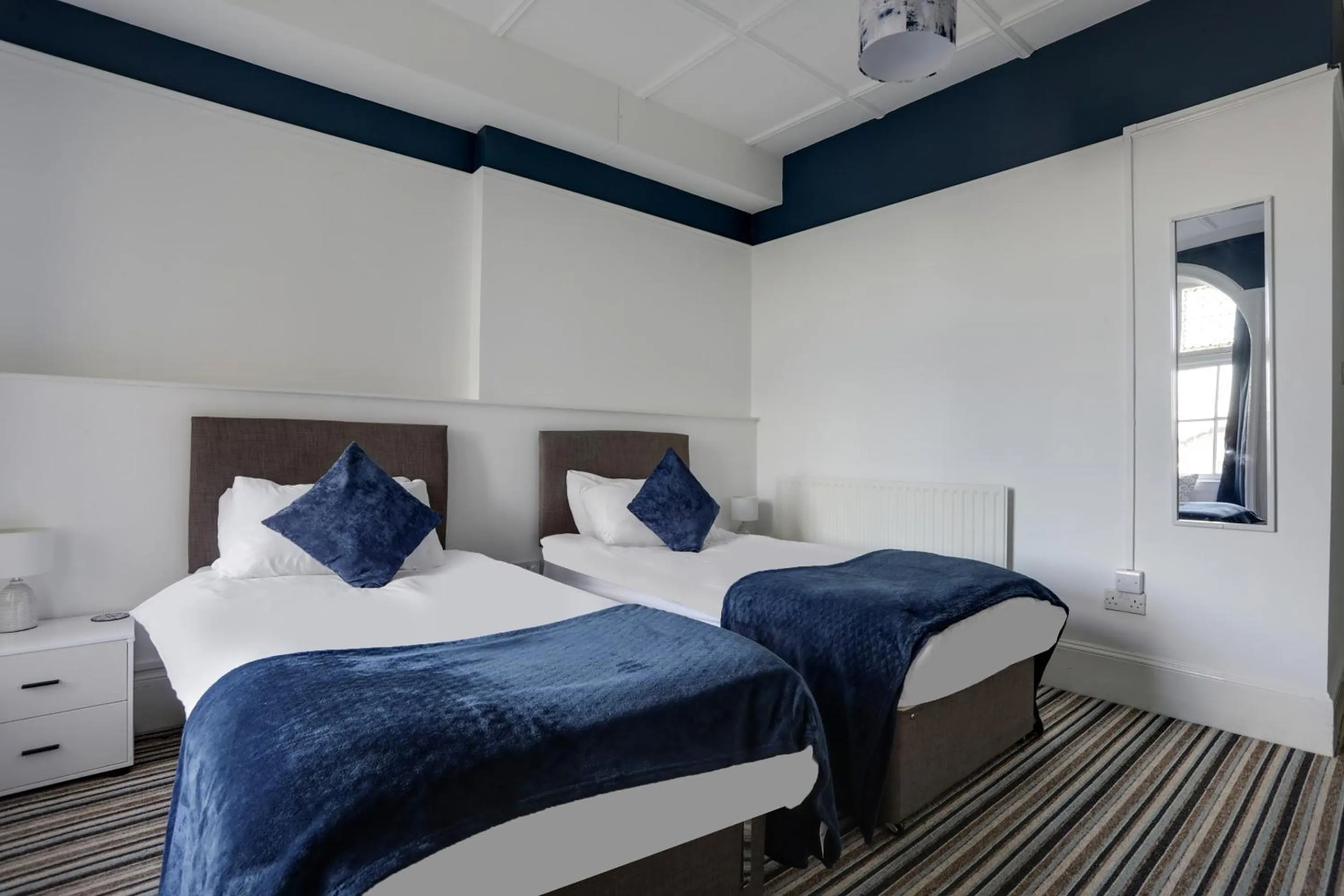 Bedroom, Bed in Lord Kitcheners Guest House