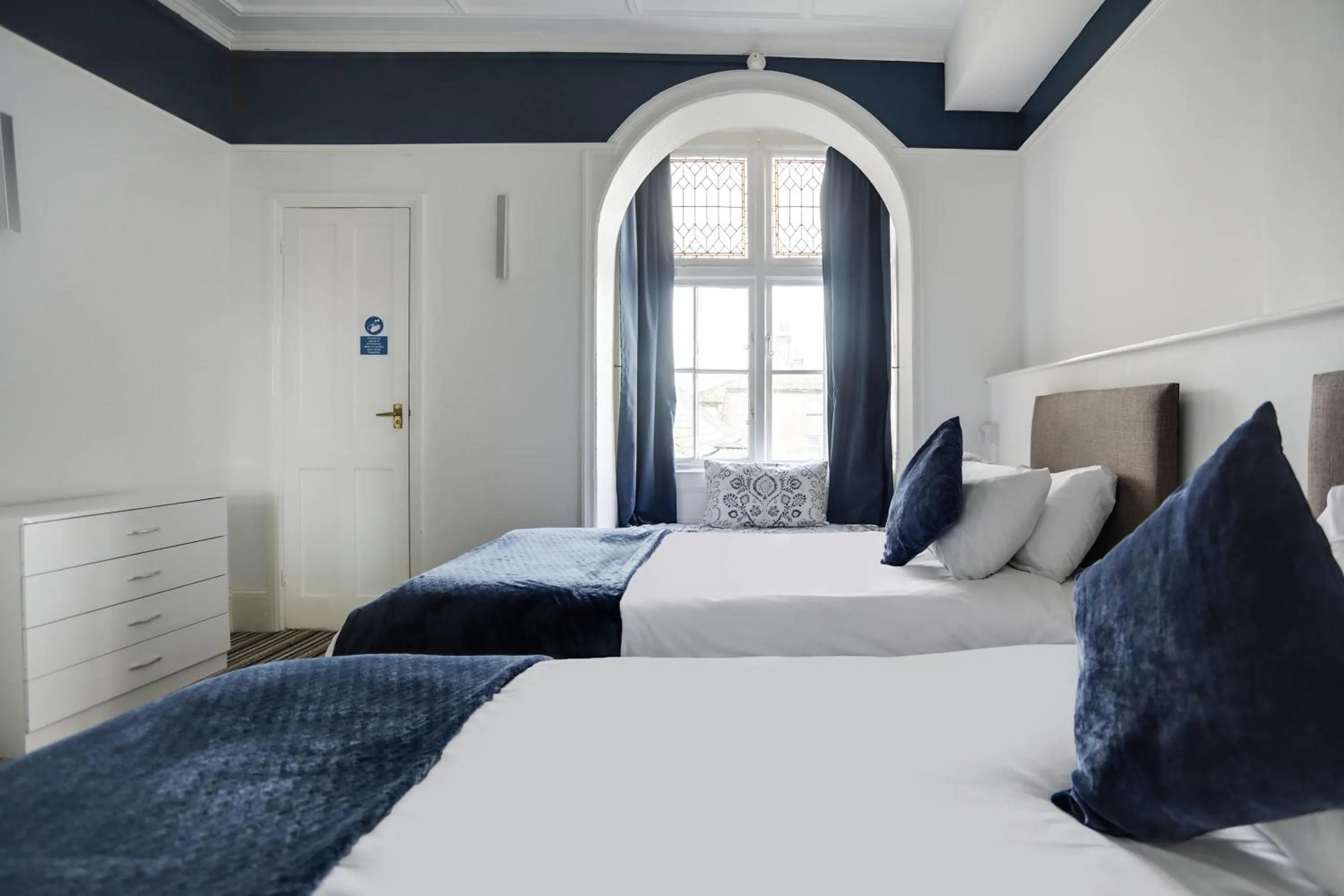 Bedroom, Bed in Lord Kitcheners Guest House