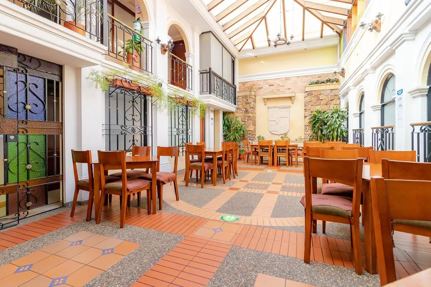 Restaurant/places to eat in Ayenda La Antigua