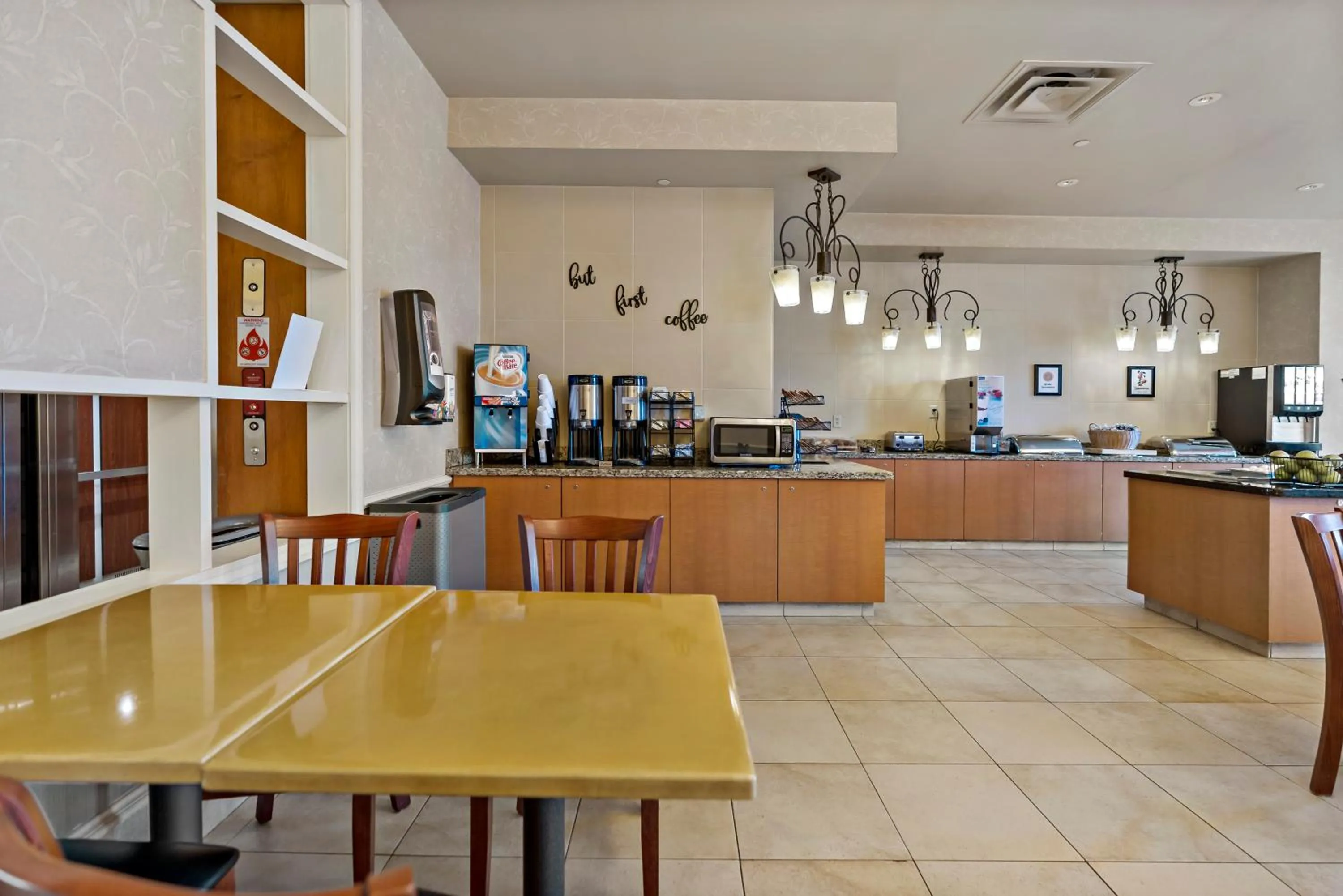 Breakfast in The Inn at Charles Town / Hollywood Casino