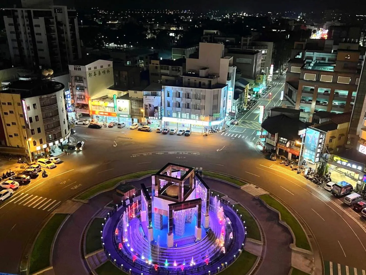 Nearby landmark in Grand Earl Hotel