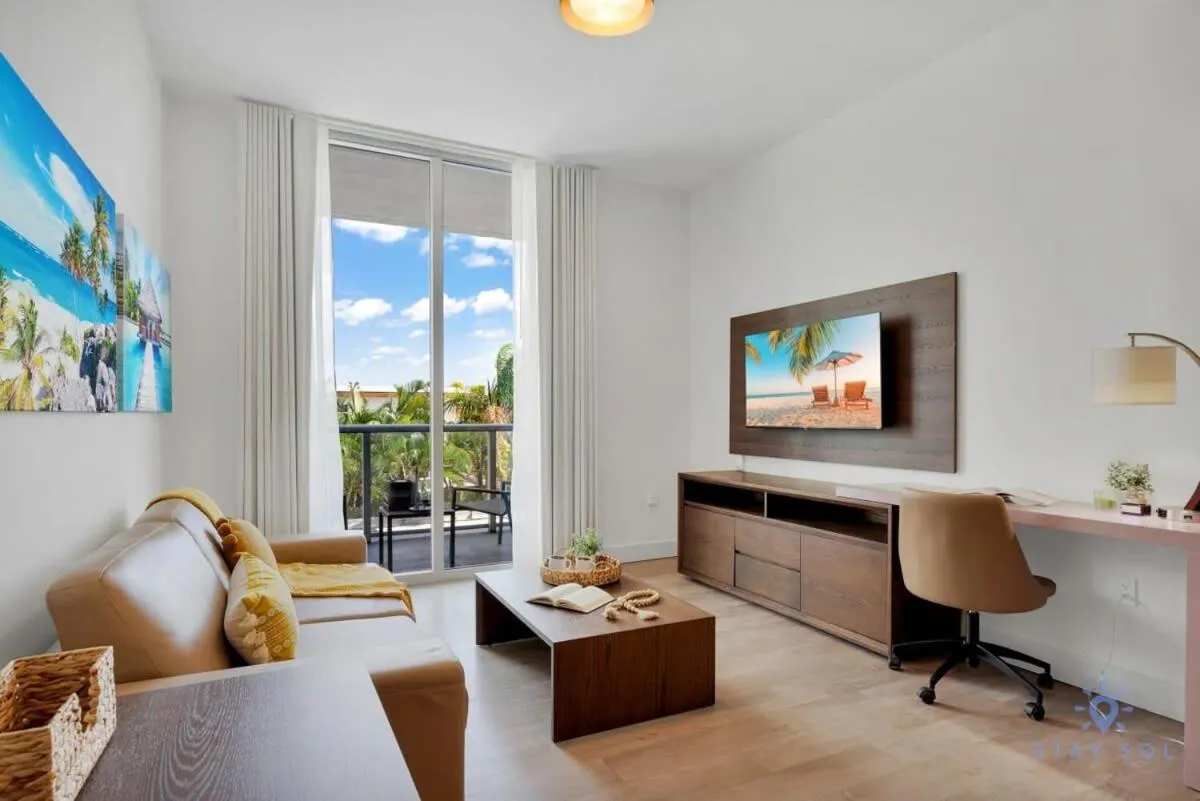 Best Stay - Rooftop Pool & Hot Tub - Hollywood Beach