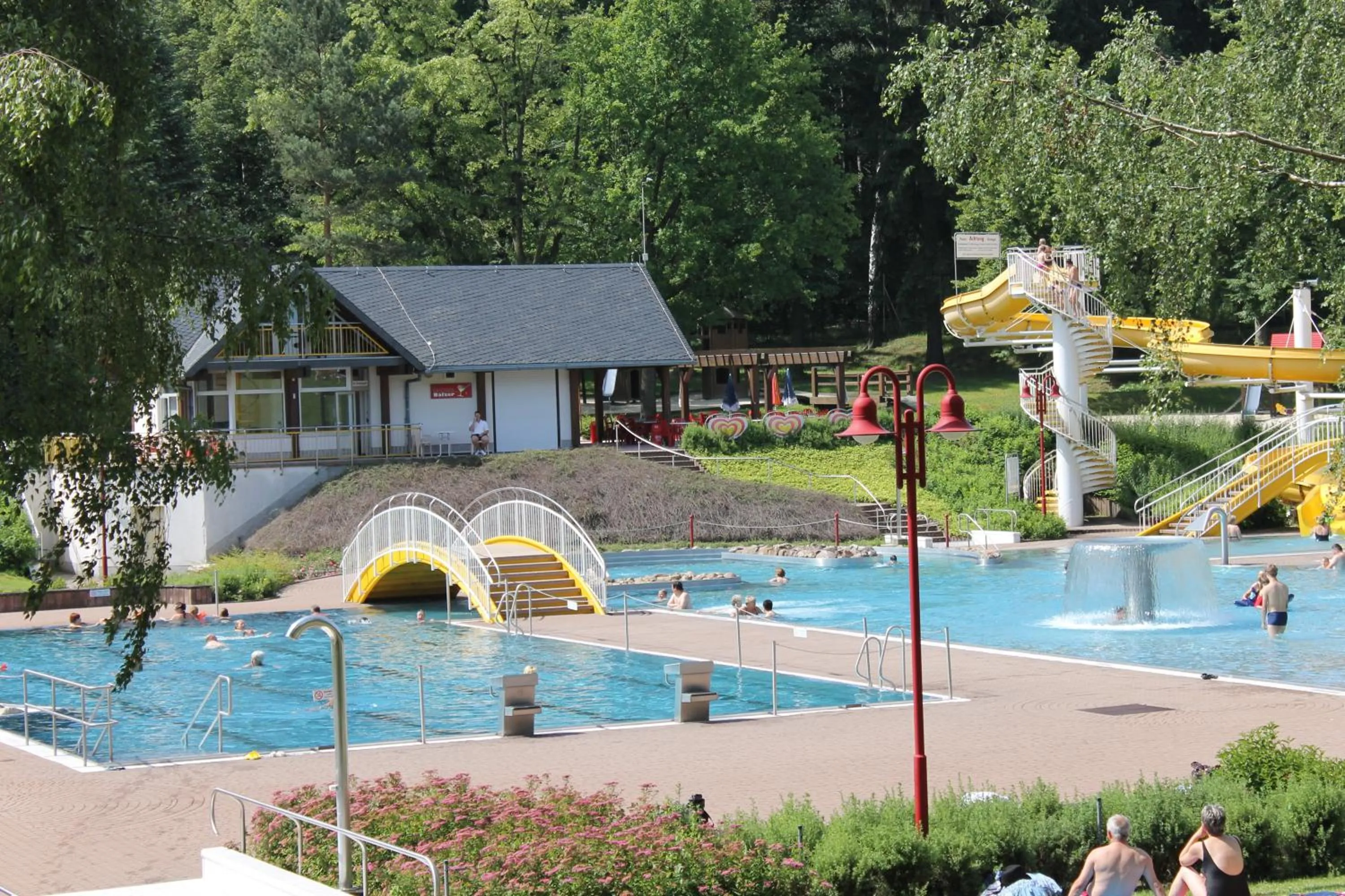 Summer in Hotel BB Bahnhof Bertsdorf