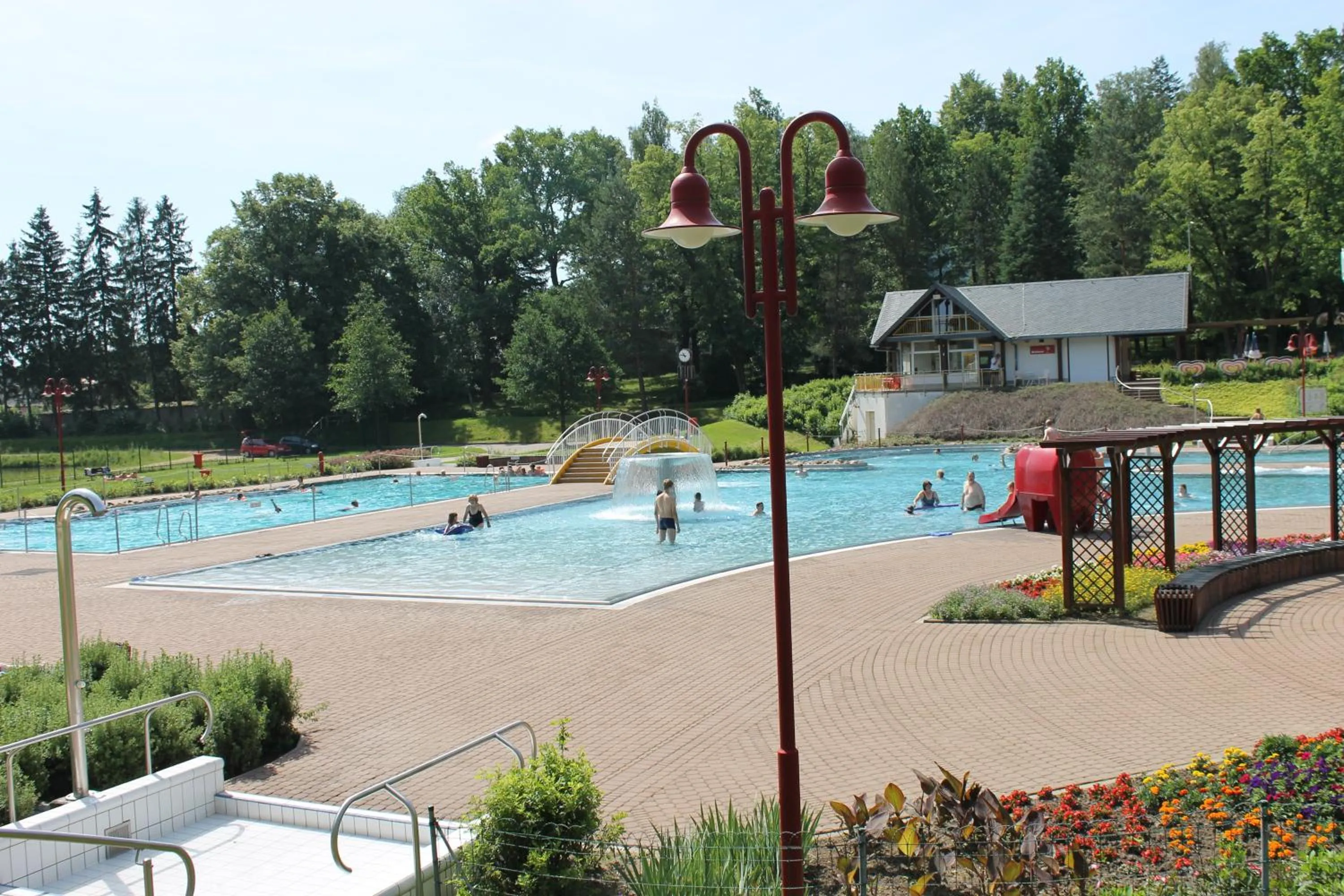 Day in Hotel BB Bahnhof Bertsdorf