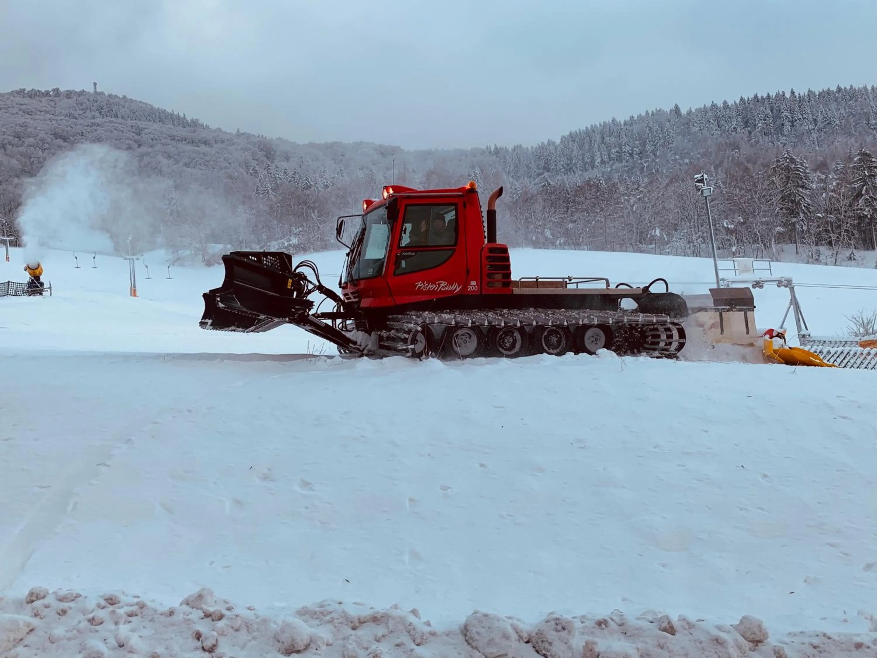Skiing in Hotel BB Bahnhof Bertsdorf