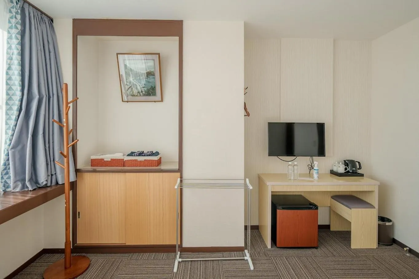 Bedroom in Fuji Yamanakako Resort Hotel