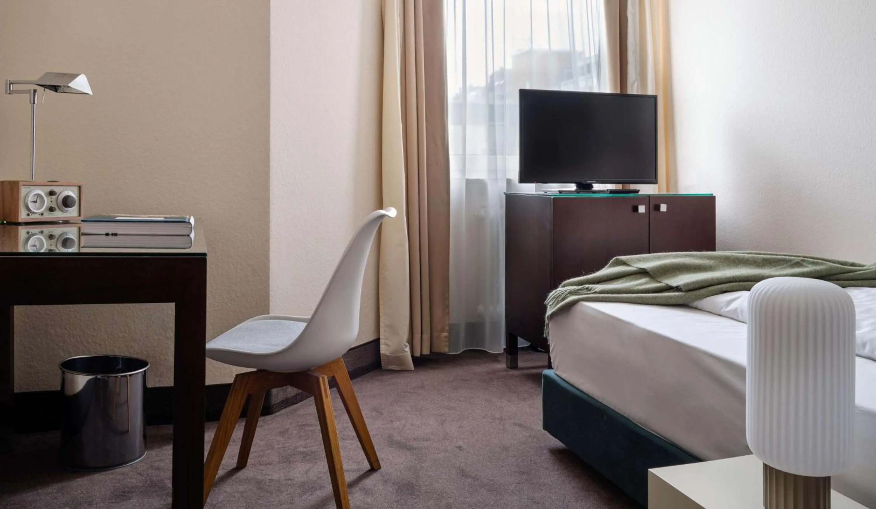 Bedroom, Bed in Flemings Hotel München-Schwabing