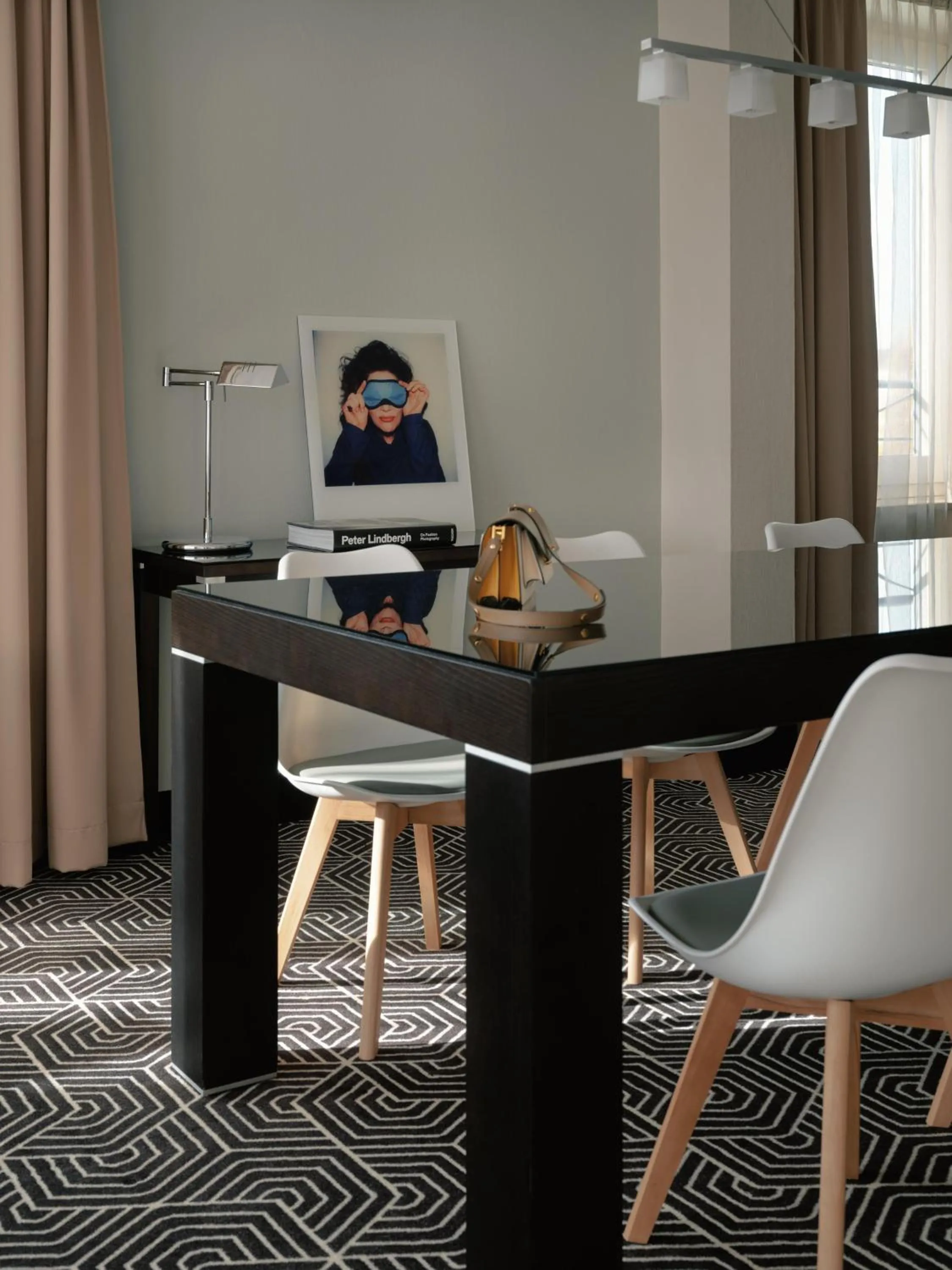 Photo of the whole room in Flemings Hotel München-Schwabing