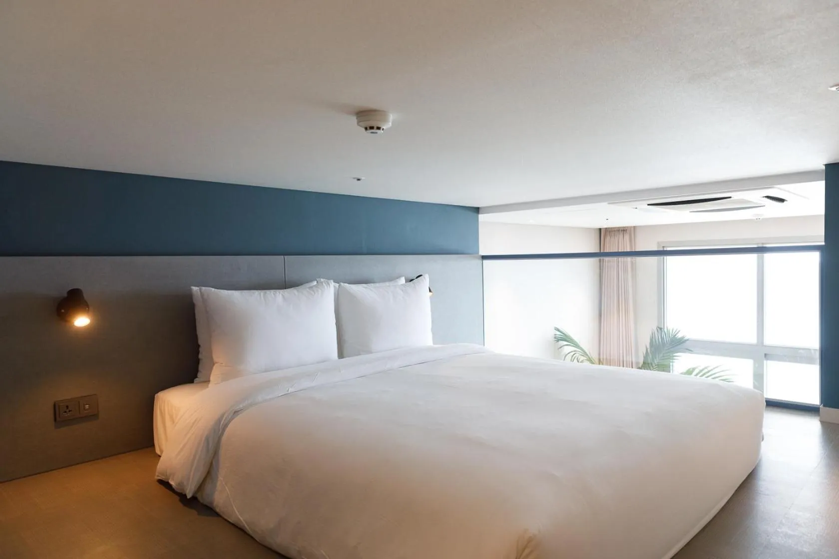 Bedroom, Bed in The Week & Resort