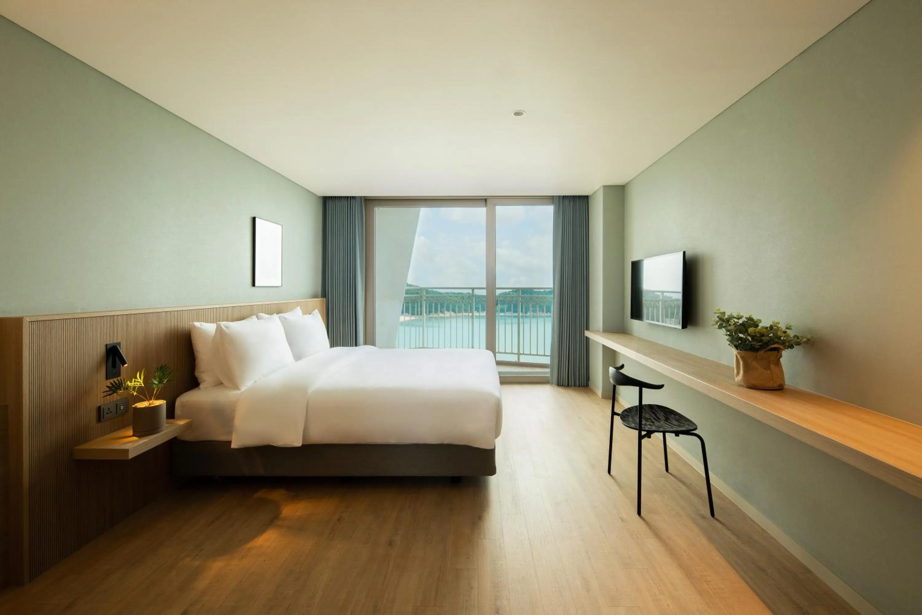 Bed in The Week & Resort