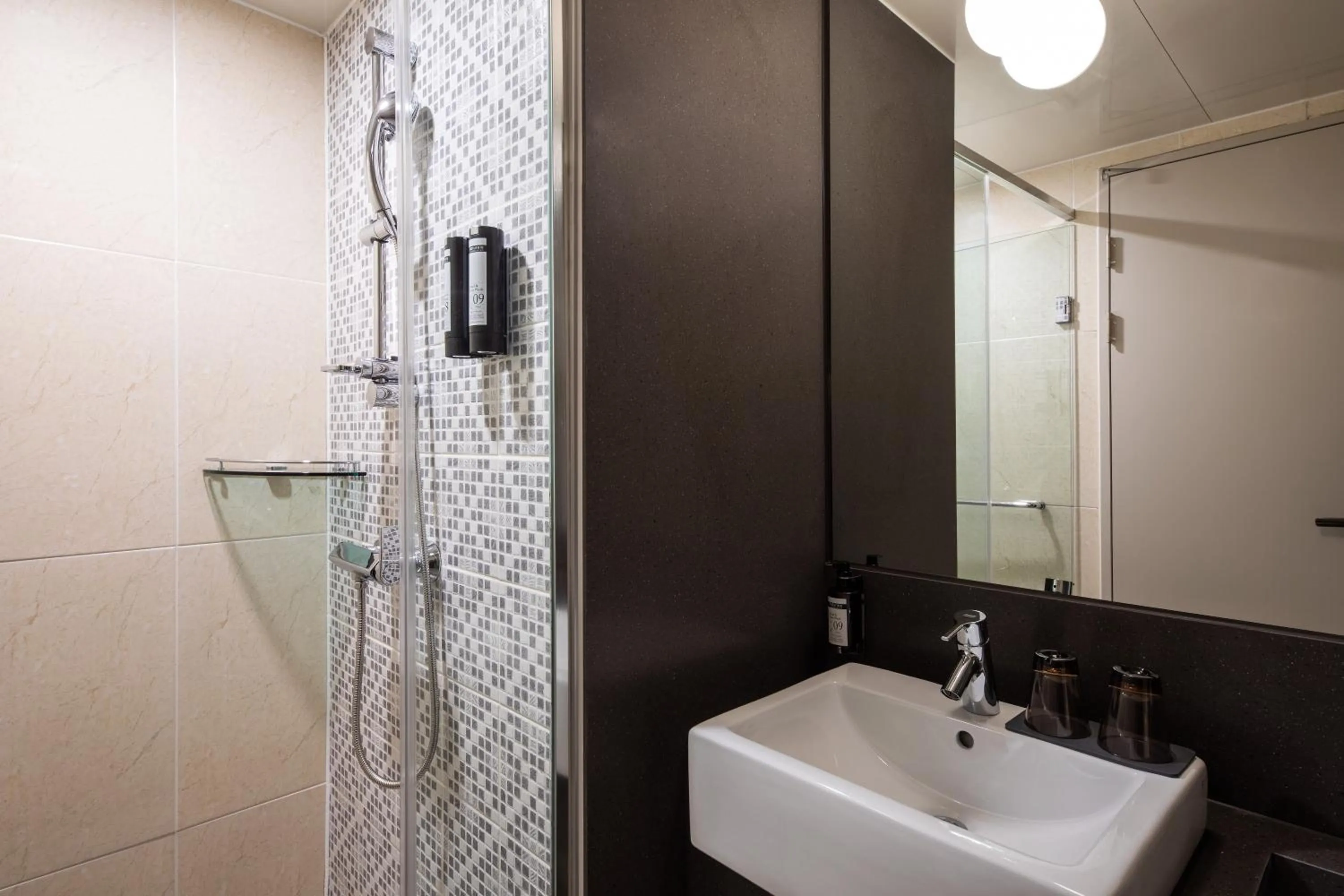 Shower in The Week & Resort