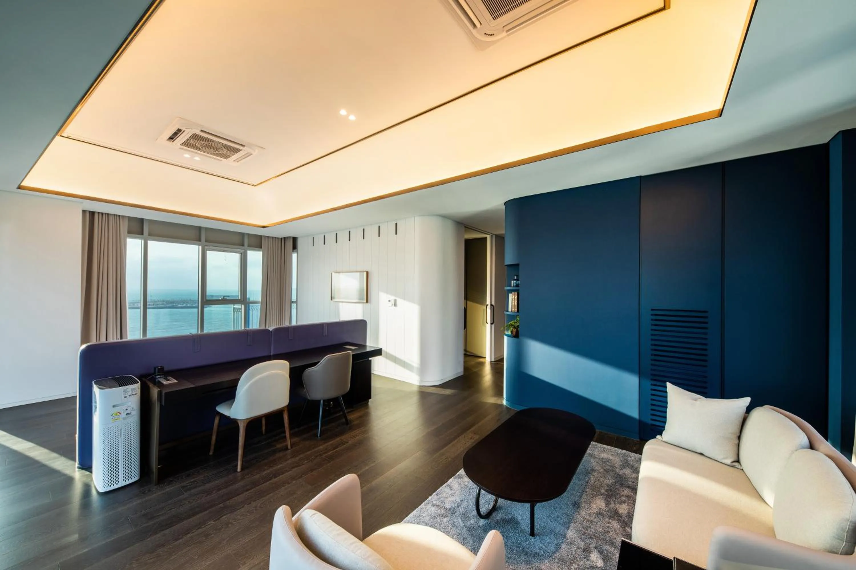 Living room in The Week & Resort