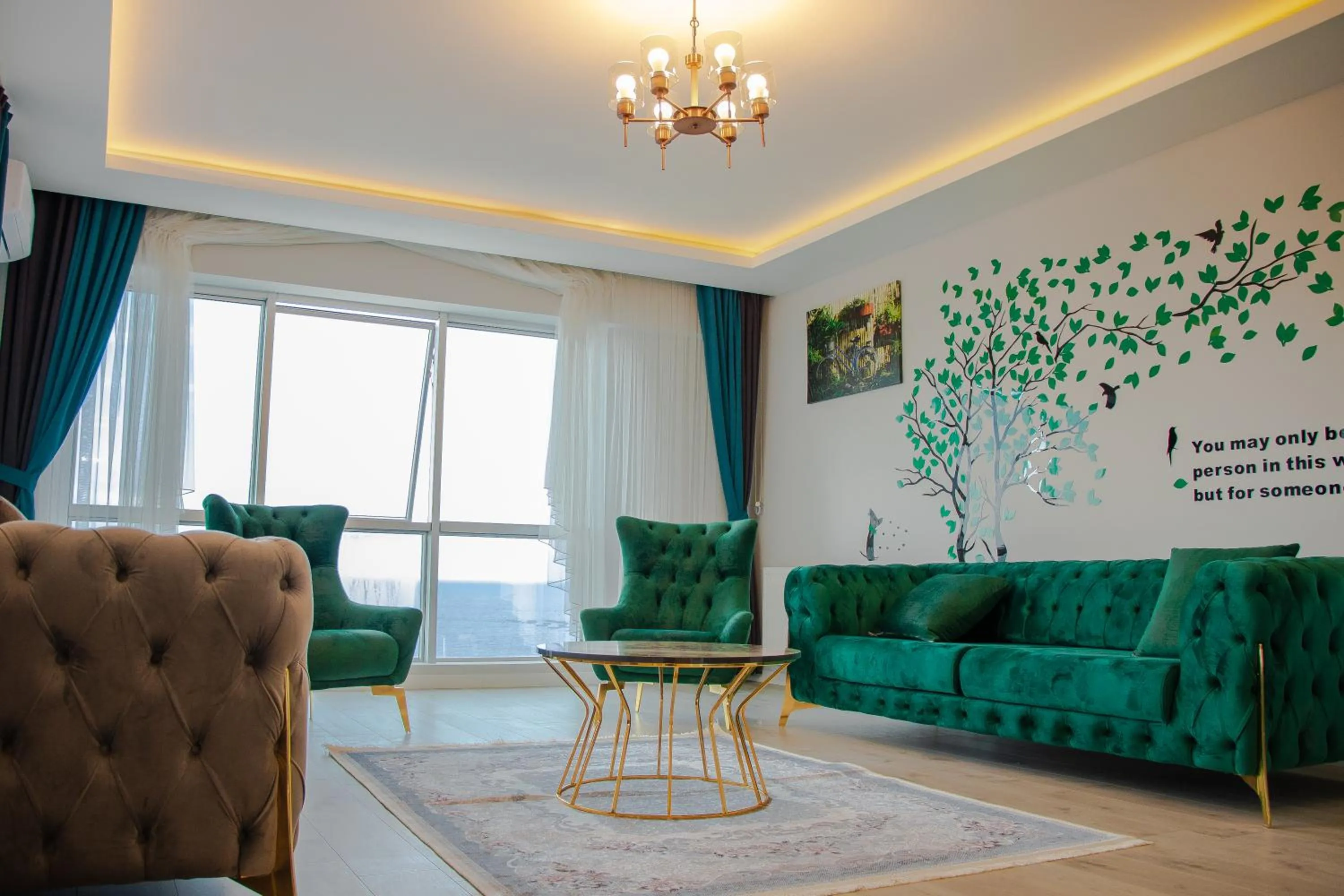 ELEGANT BLUE SUİTES