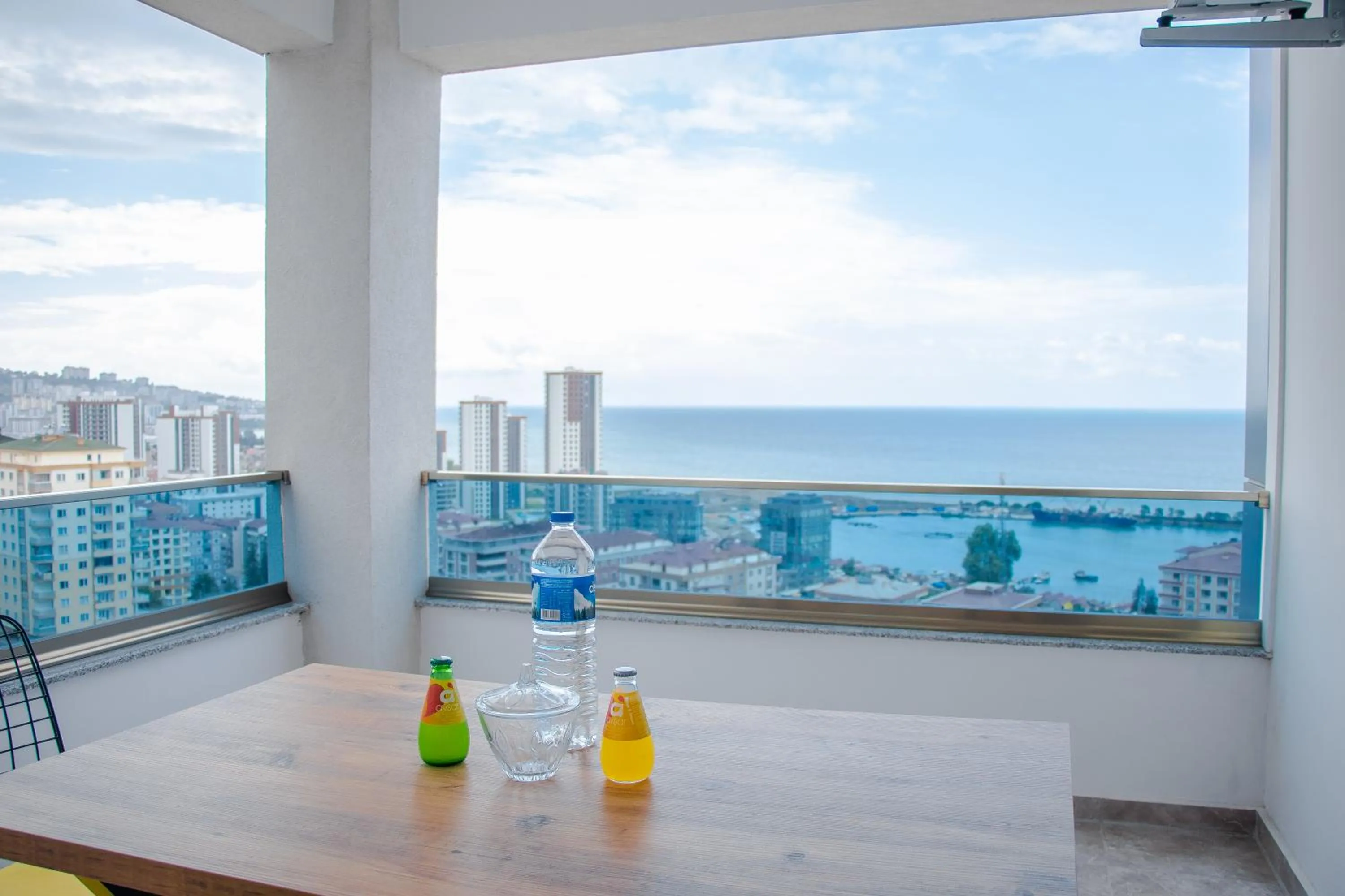 ELEGANT BLUE SUİTES