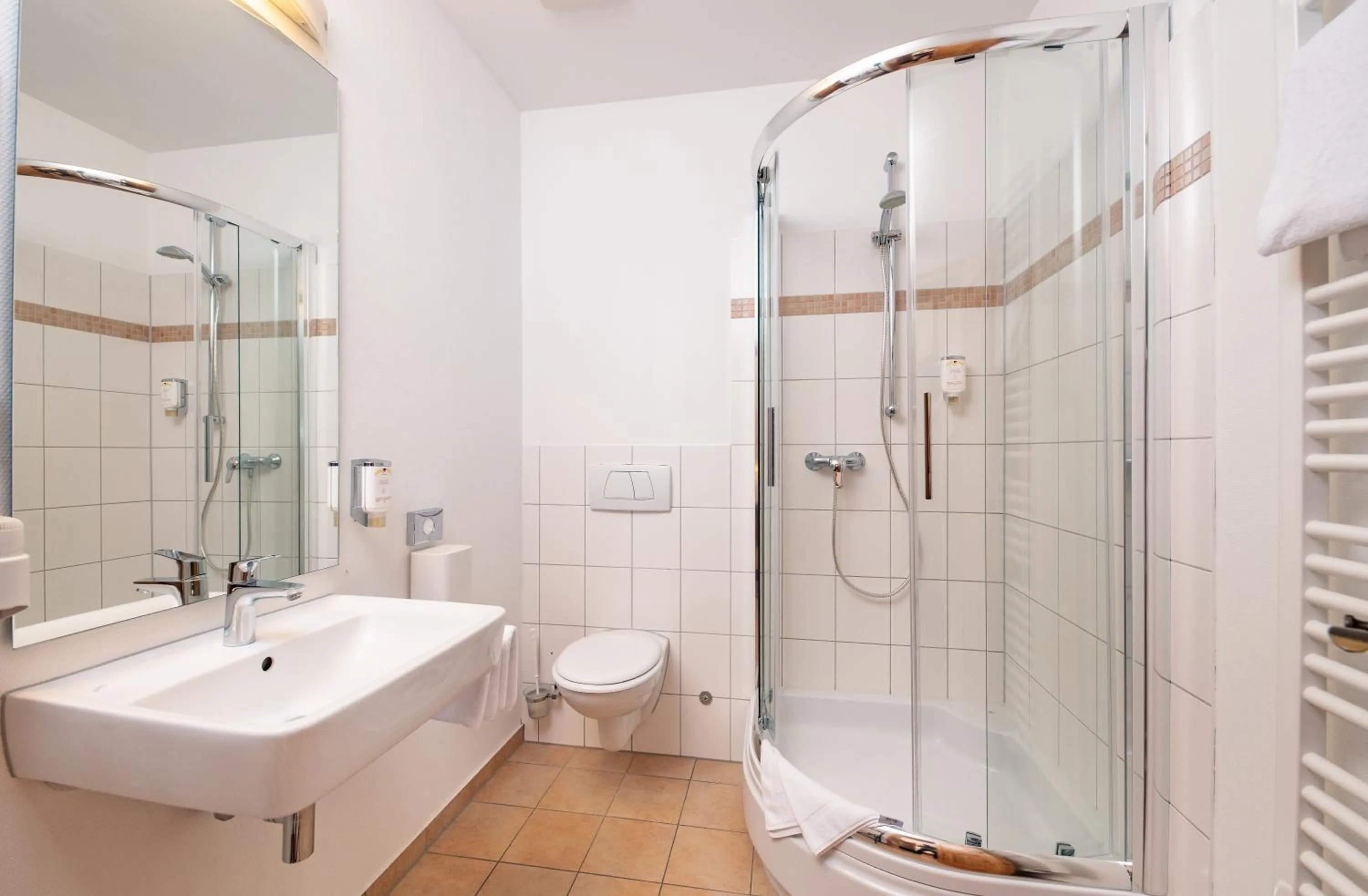 Shower in Kulturhotel Kaiserhof