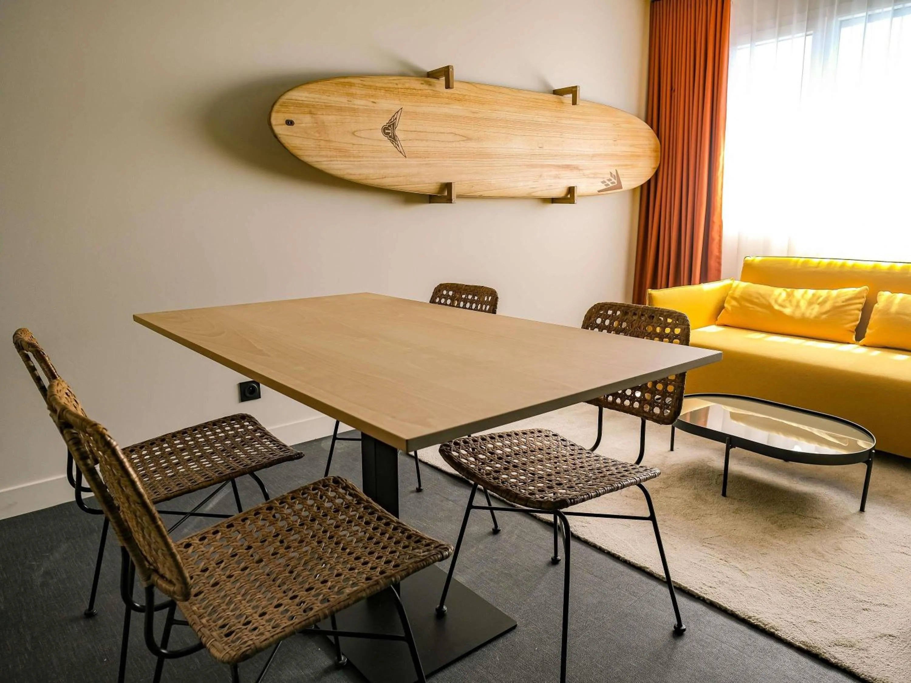 Bedroom in ibis Styles Bordeaux Lac Bruges