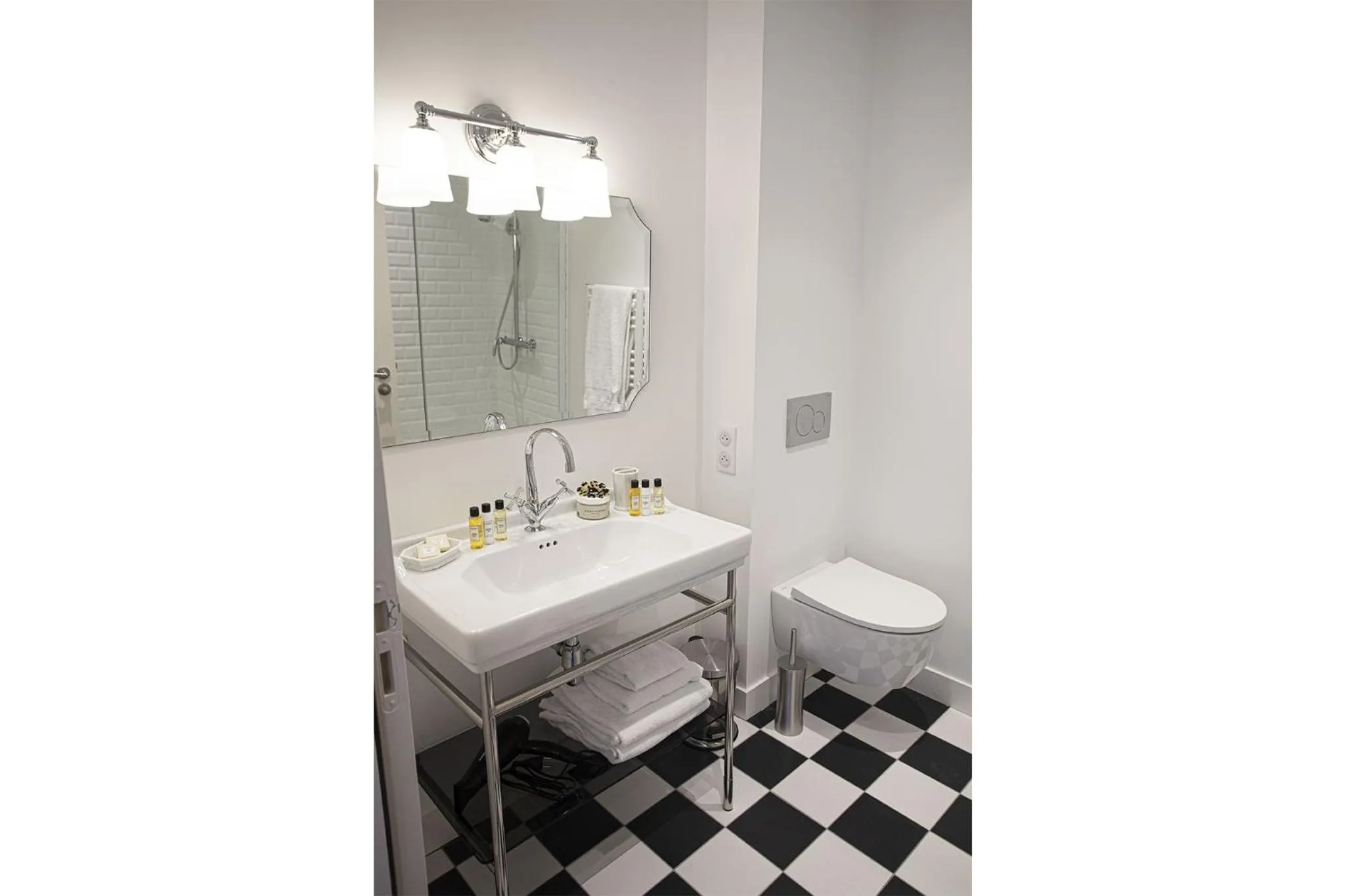 Bathroom in Villa Aitama