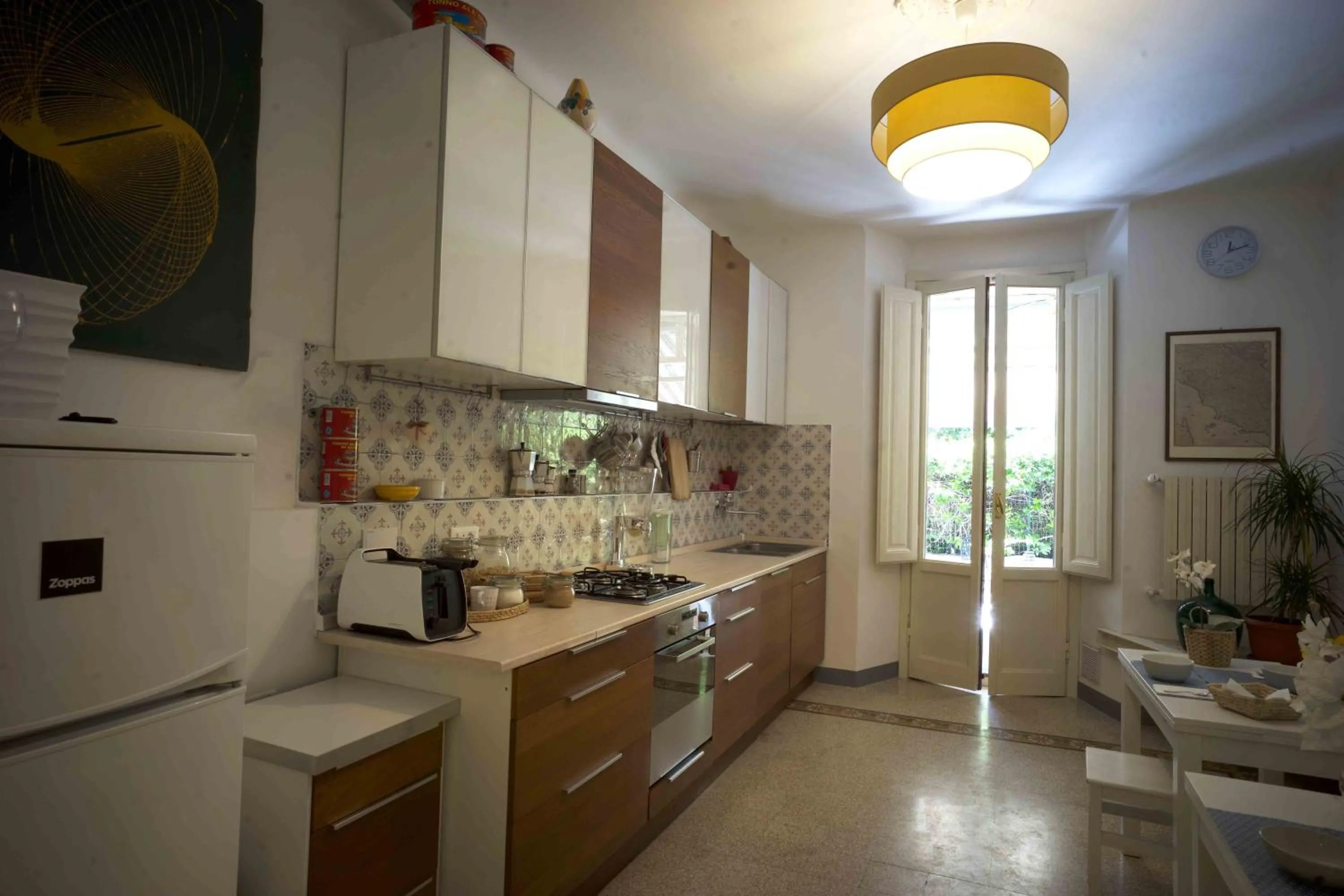 Communal kitchen in B&B l'Olivo