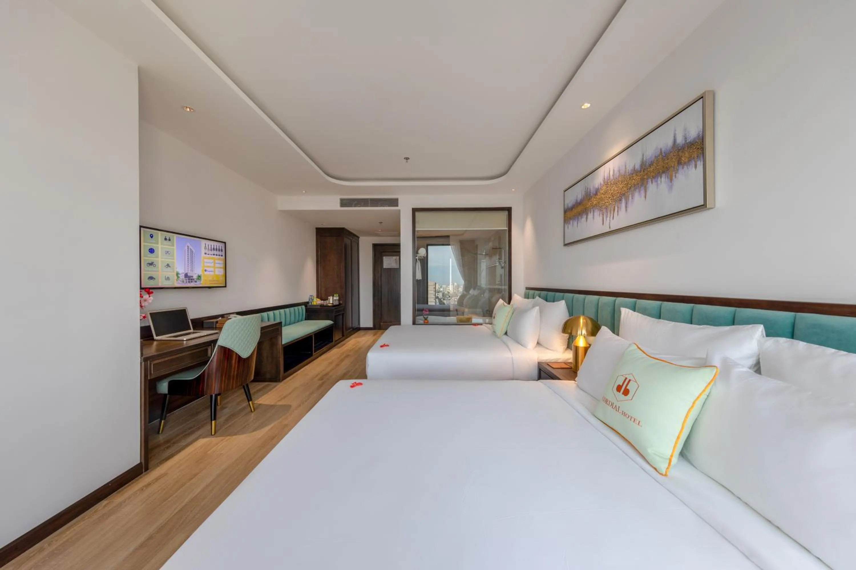 Bed in Cordial Grand Hotel Da Nang Beach - Infinity Rooftop Pool