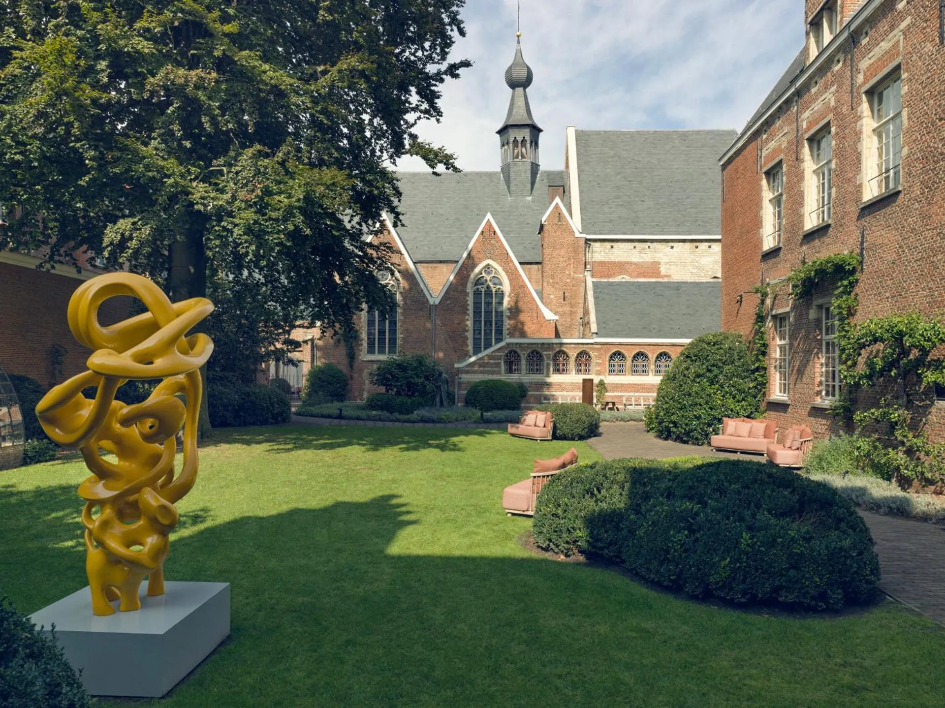 Garden in Botanic Sanctuary Antwerp - The Leading Hotels of the World