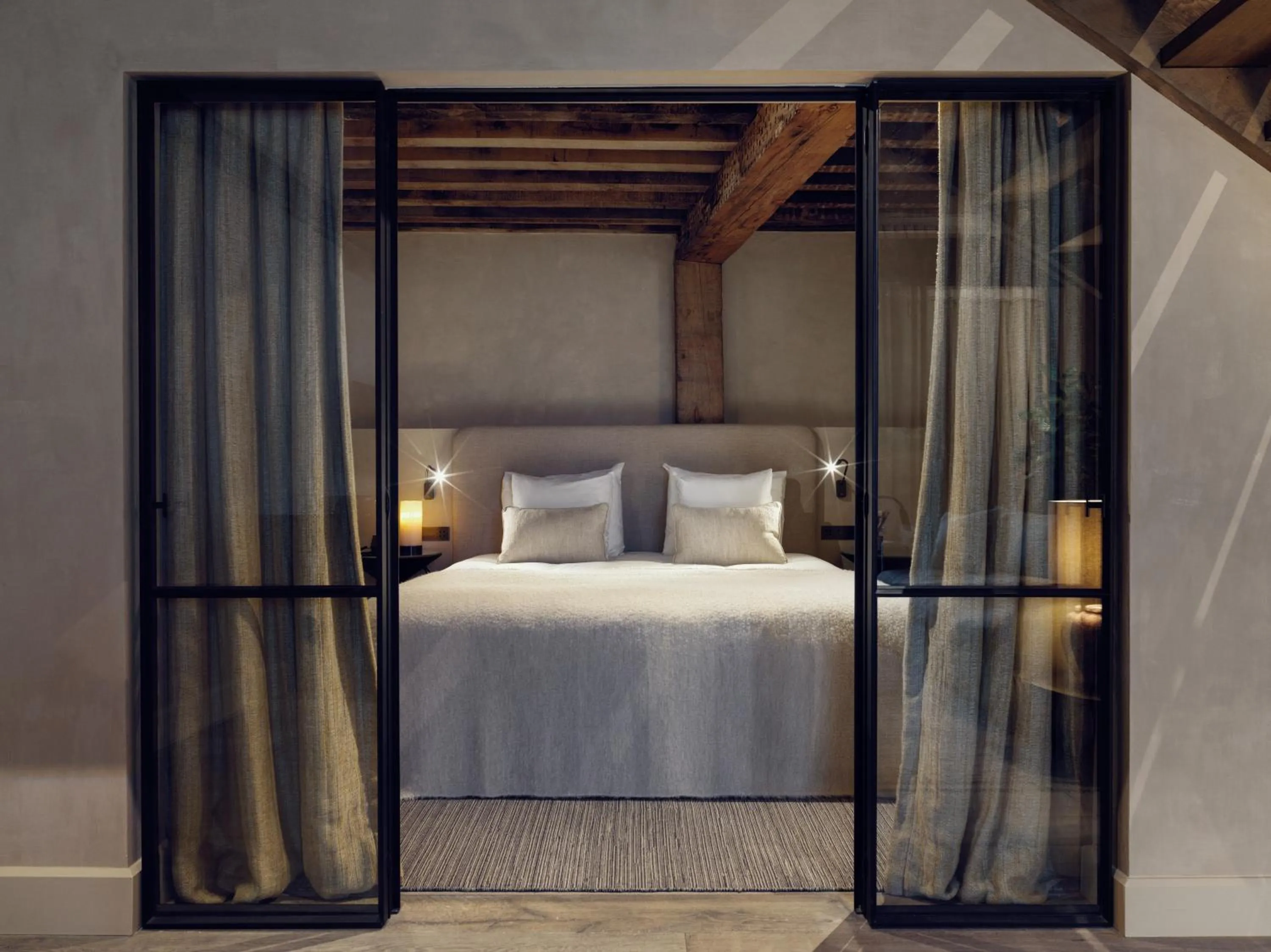 Bedroom, Bed in Botanic Sanctuary Antwerp - The Leading Hotels of the World