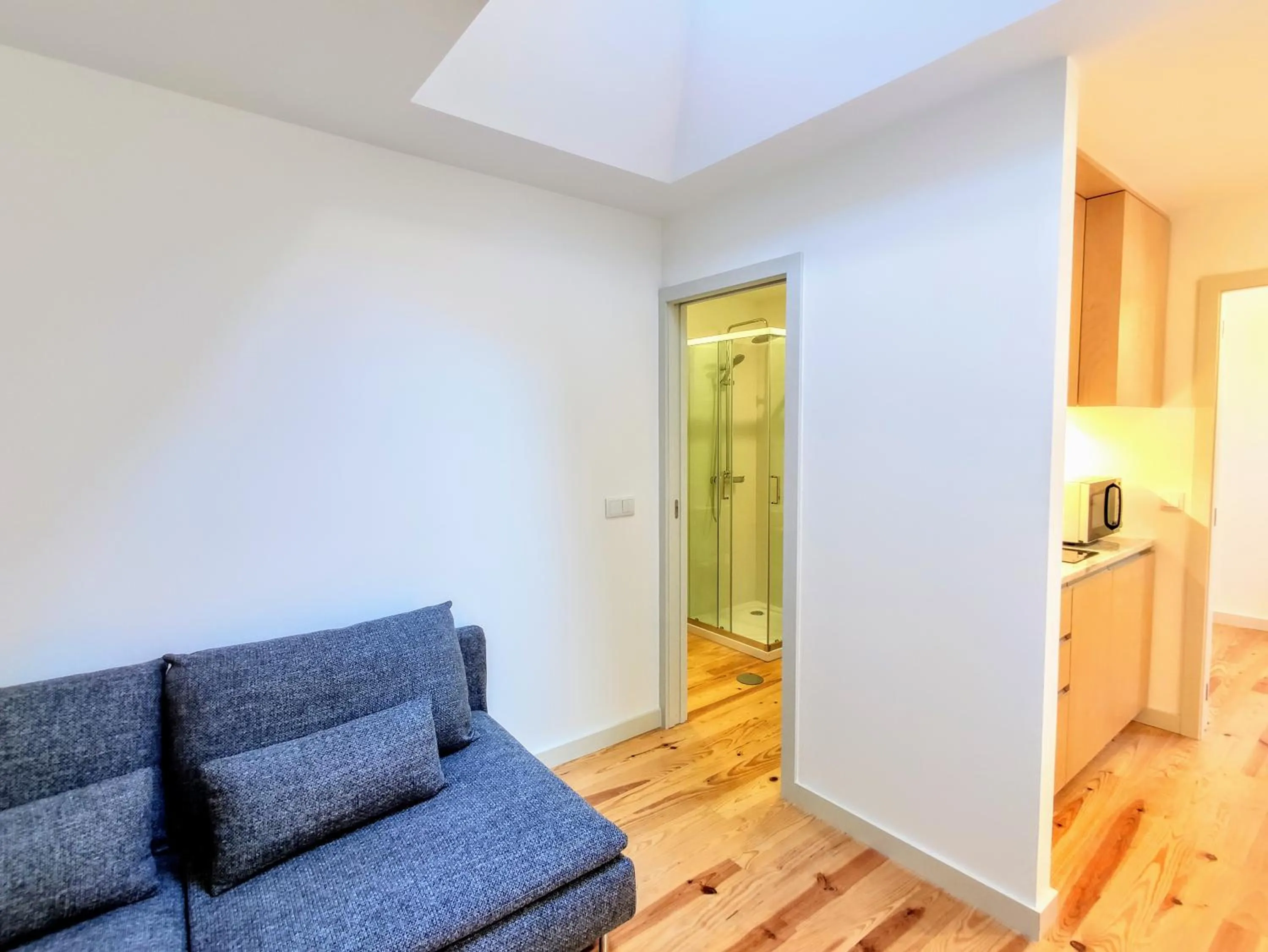 Living room in Bombarda Cinema Apartments