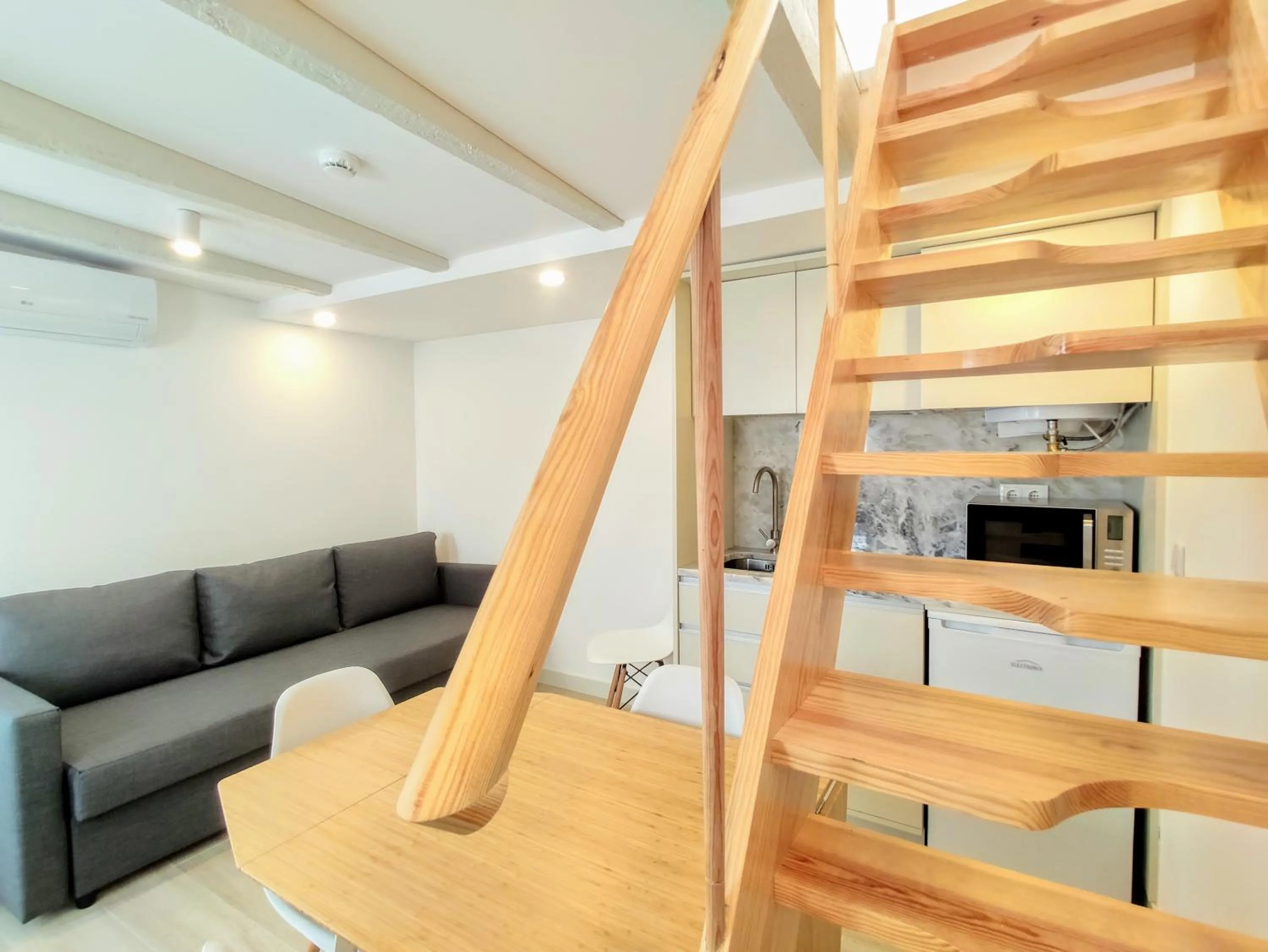 Living room in Bombarda Cinema Apartments