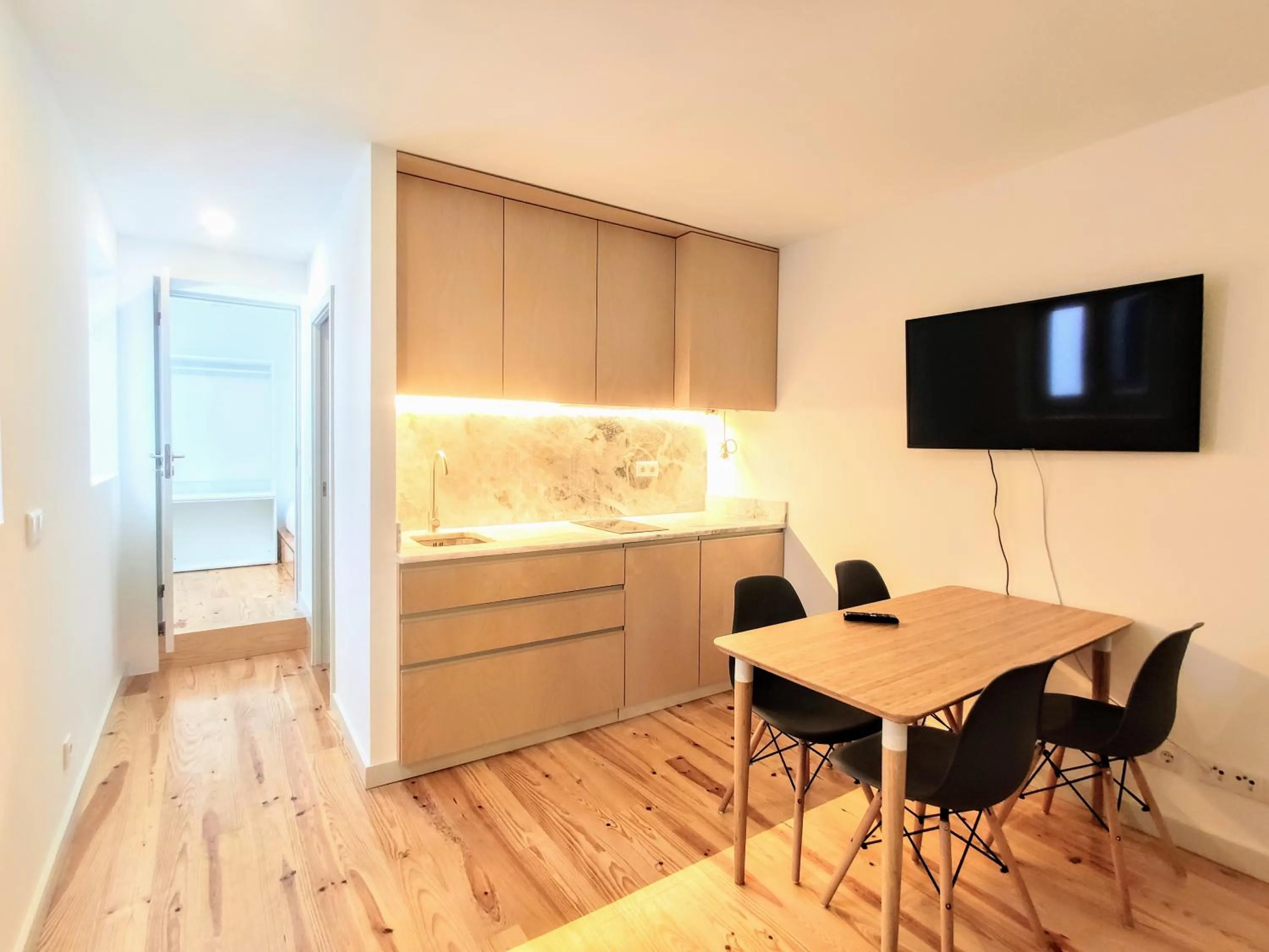 TV and multimedia in Bombarda Cinema Apartments