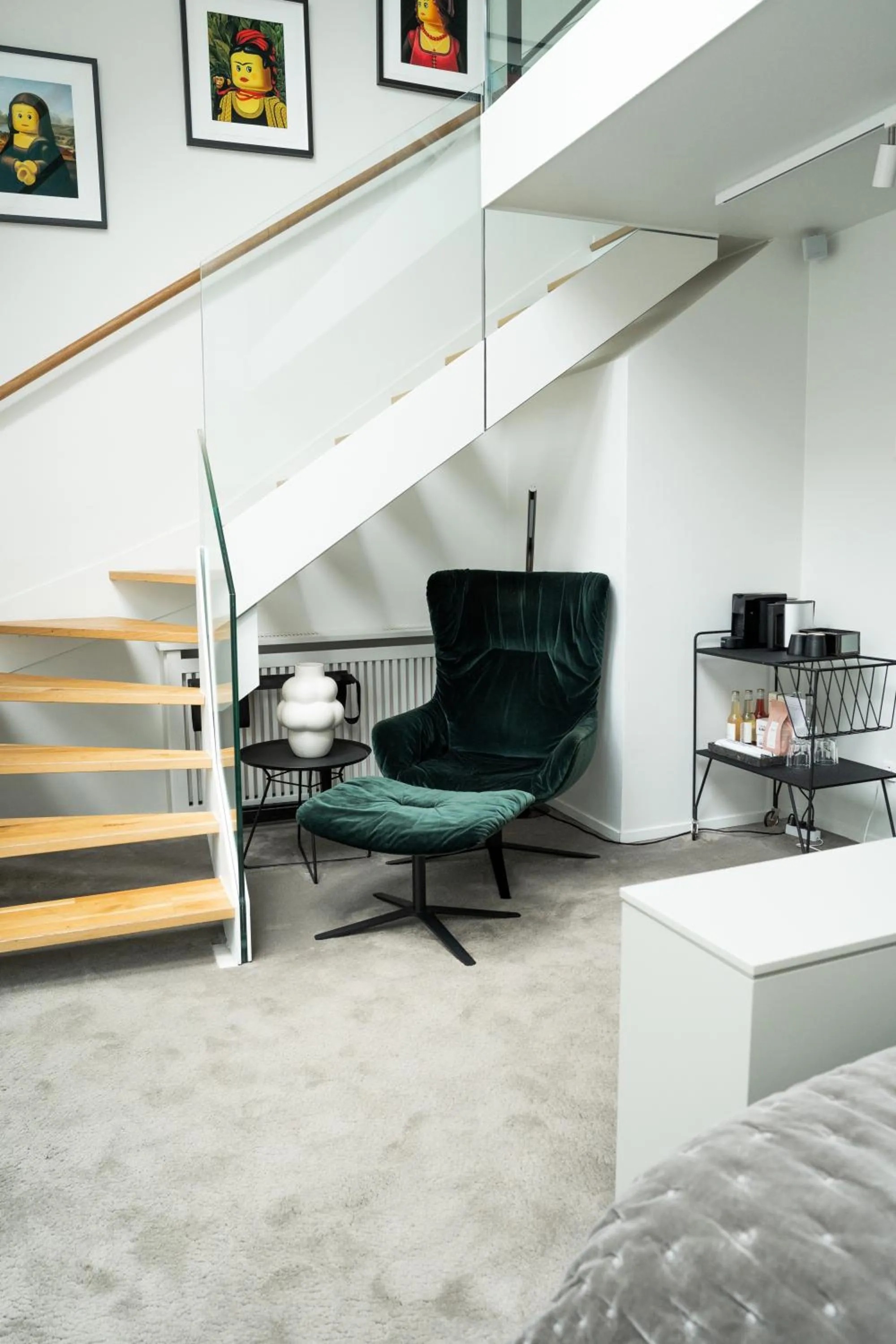 the Socialist, a Tribute Portfolio Hotel