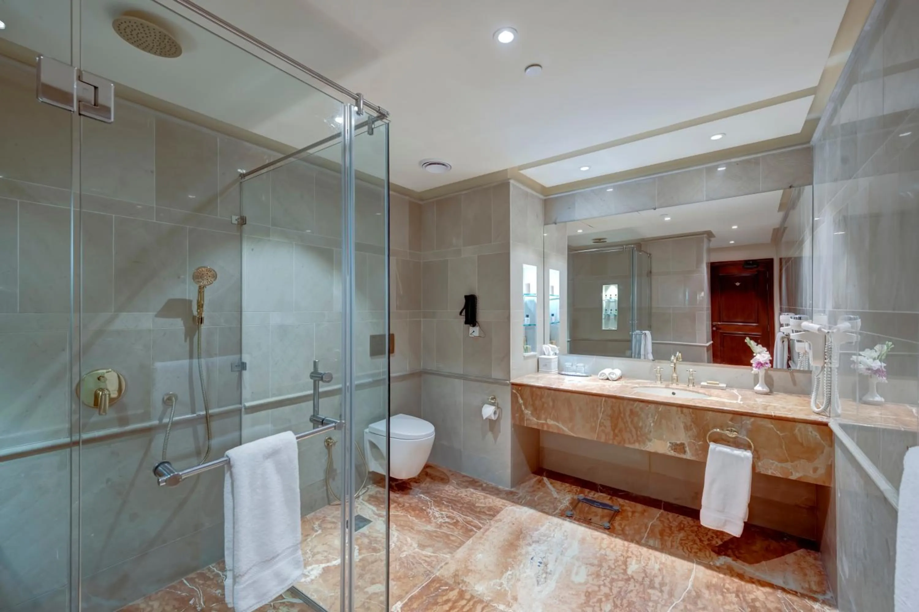 Bathroom in Pearl Continental Hotel Malam Jabba