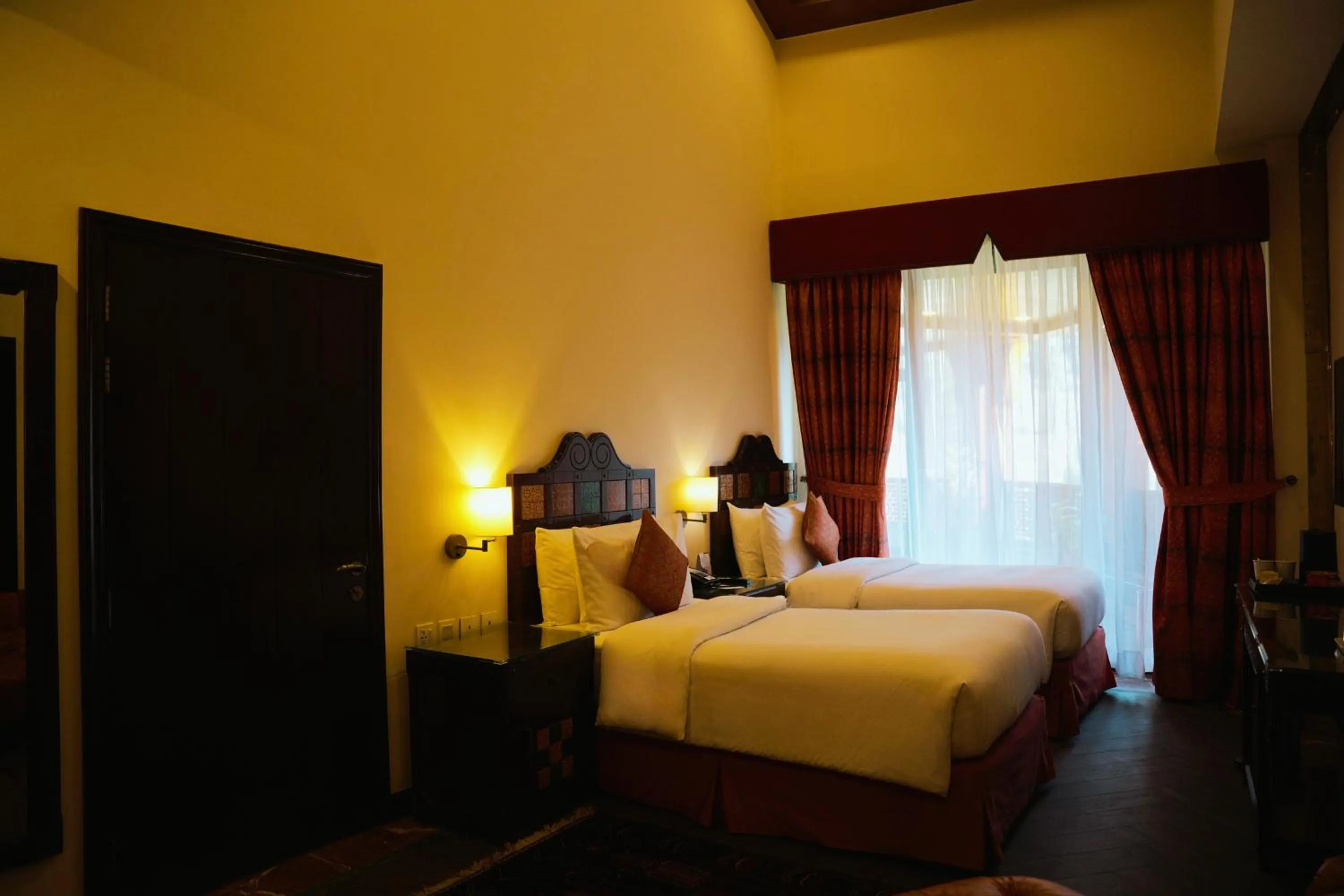 Bedroom, Bed in Pearl Continental Hotel Malam Jabba