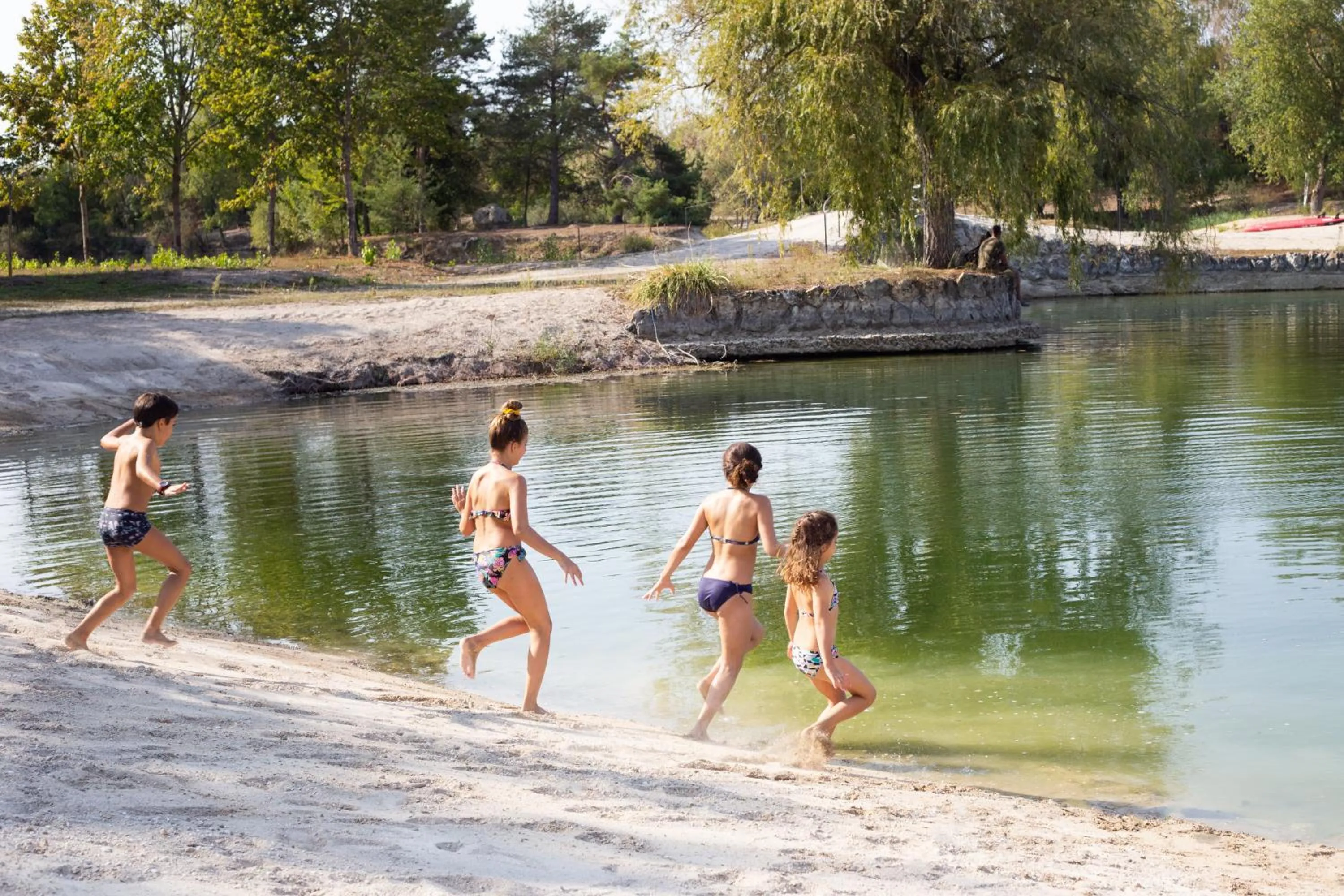 Swimming pool in Les Etangs de la Bassée