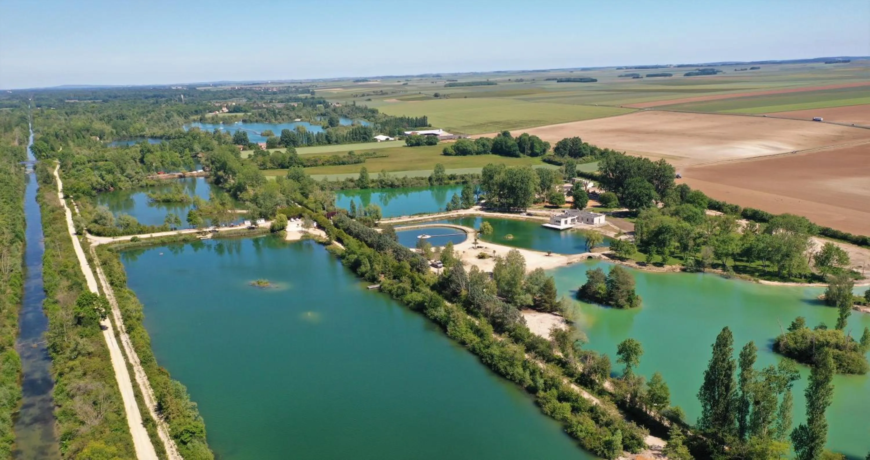 Bird's eye view in Les Etangs de la Bassée