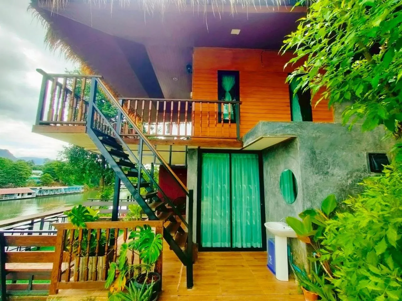 Property building in Rimwang The River Life