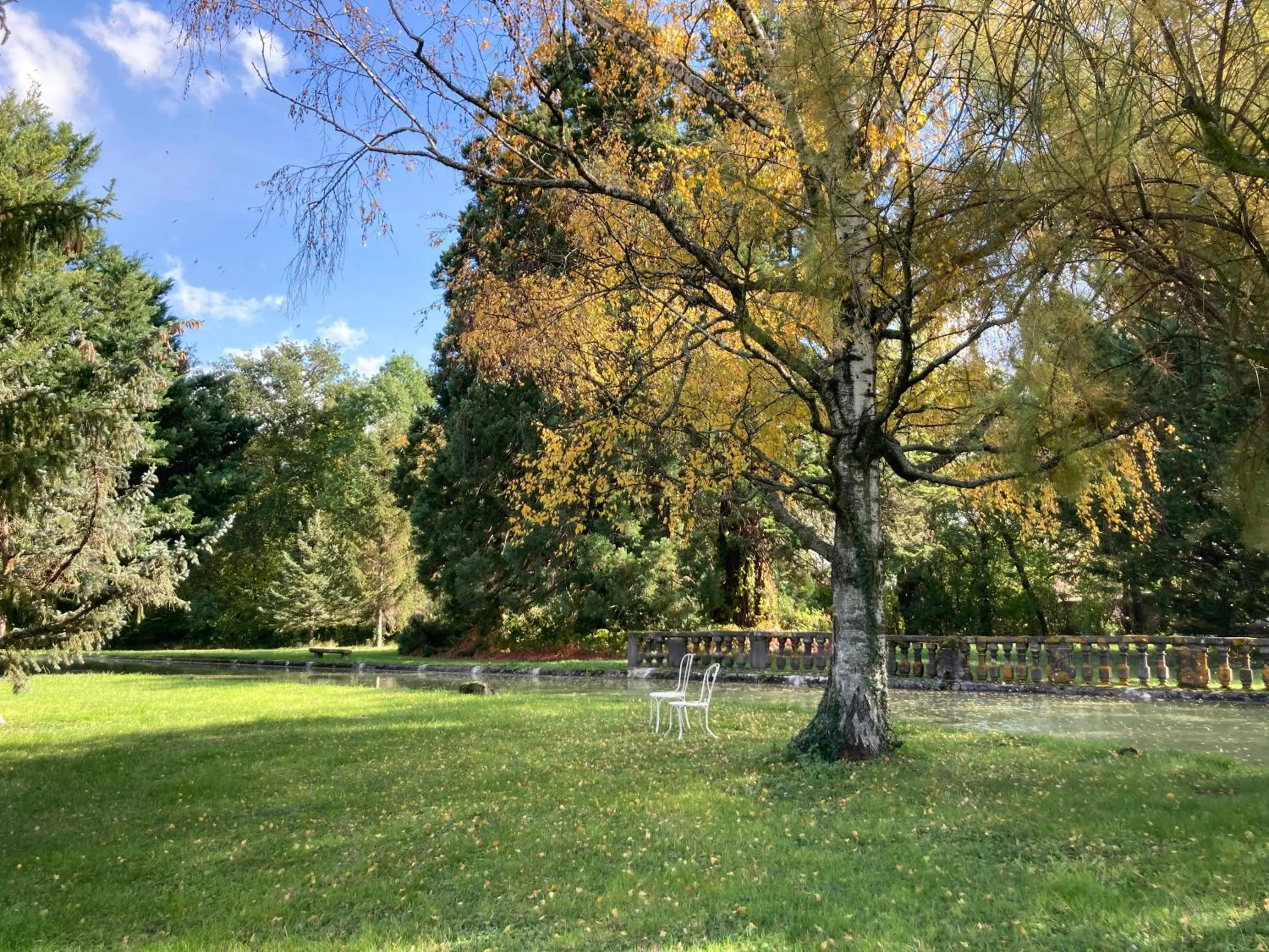 Property building in Domaine de Chalaniat