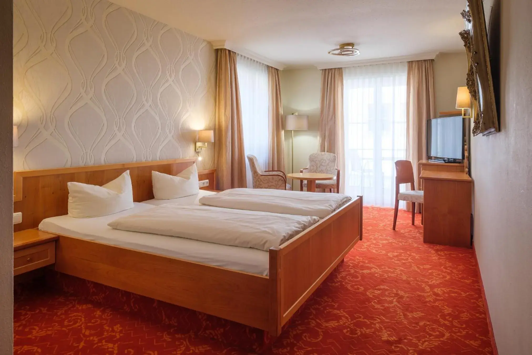 Comfort Double Room with Balcony - single occupancy in Hotel Mohren Comfort Double Room with Balcony - single occupancy in Hotel Mohren