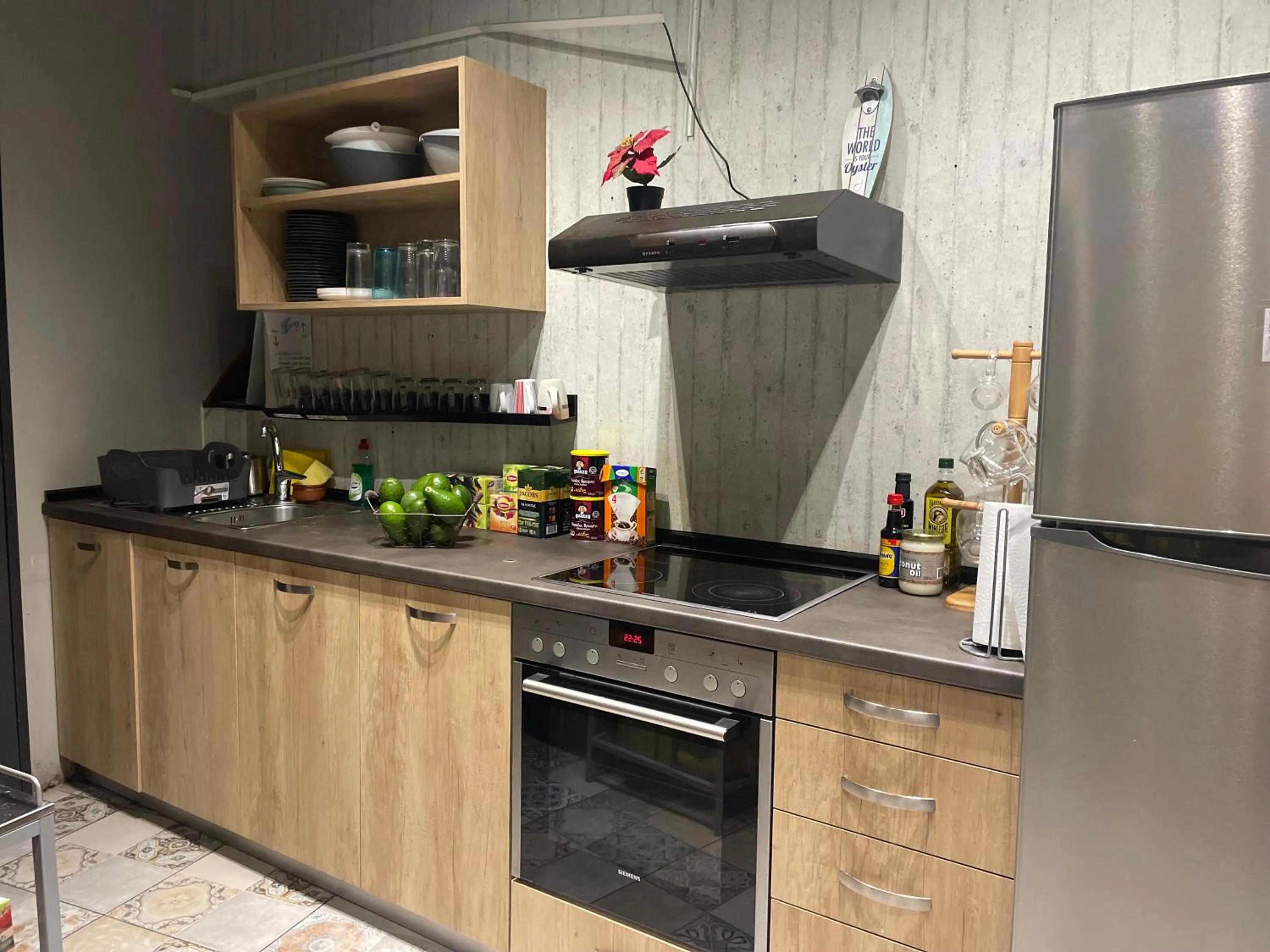 Kitchen or kitchenette in Iconic Athens Hostel